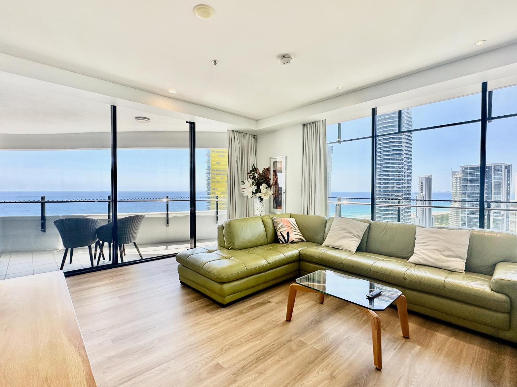 The Wave 2404 * Gold Coast
