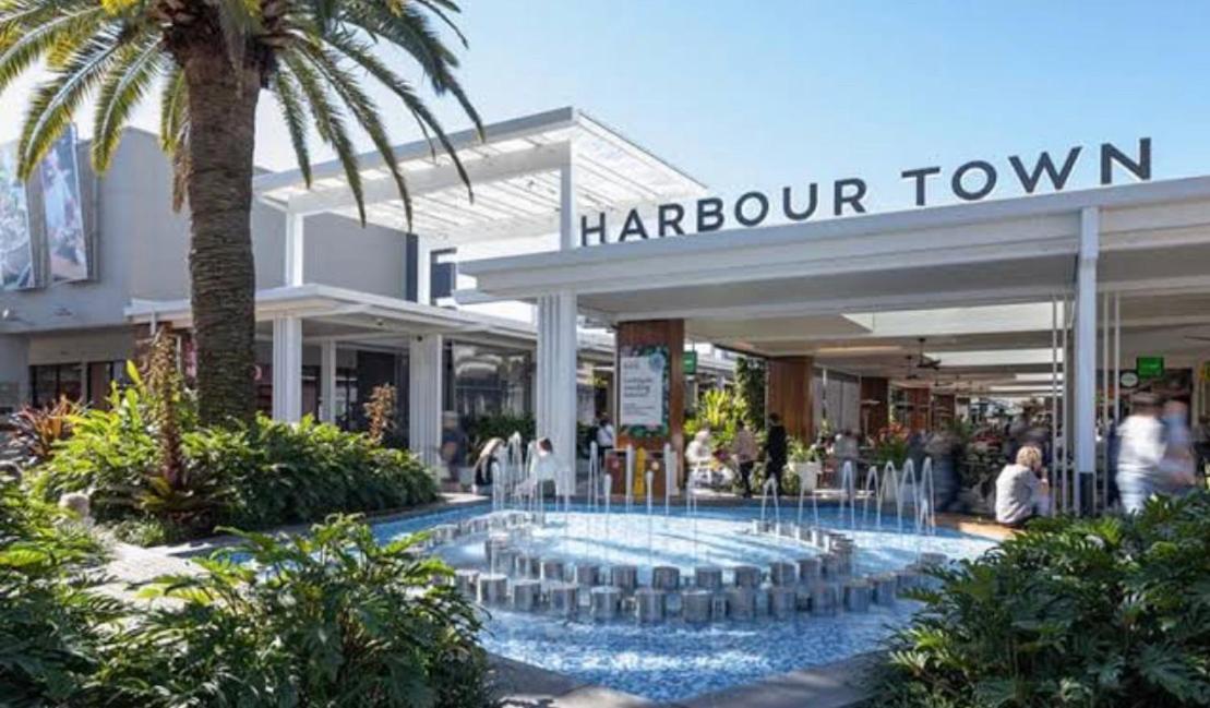 Apartment Broadwater Parklands Paradise-one & Two Bedroom Gold Coast
