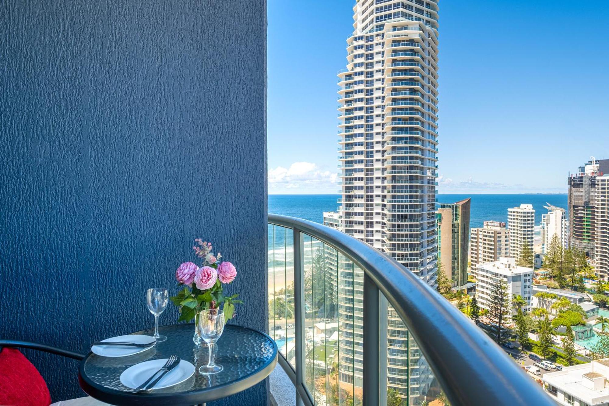 Family Ocean View On L19 *