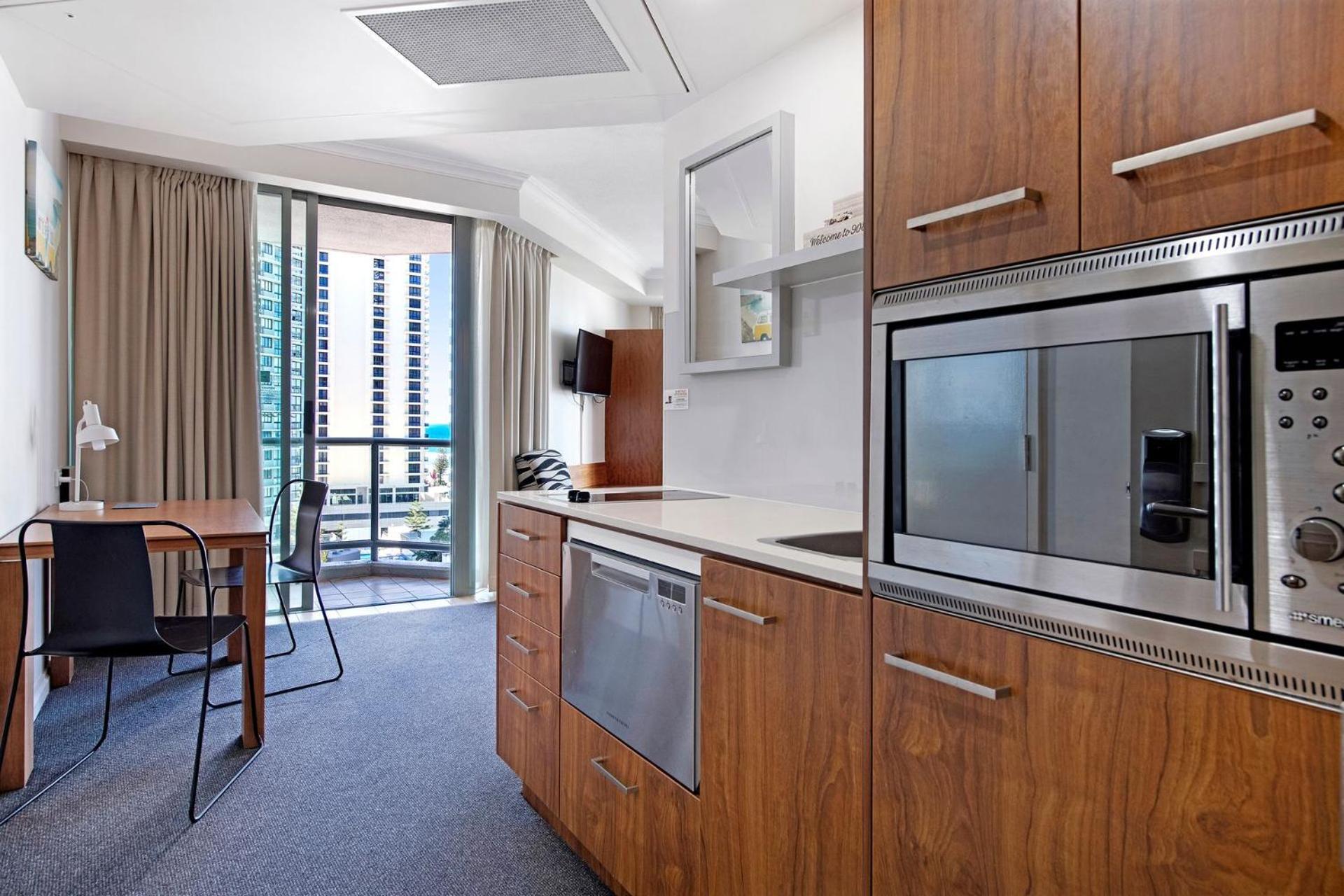 Two Bedroom Dual Key At Legends * Gold Coast