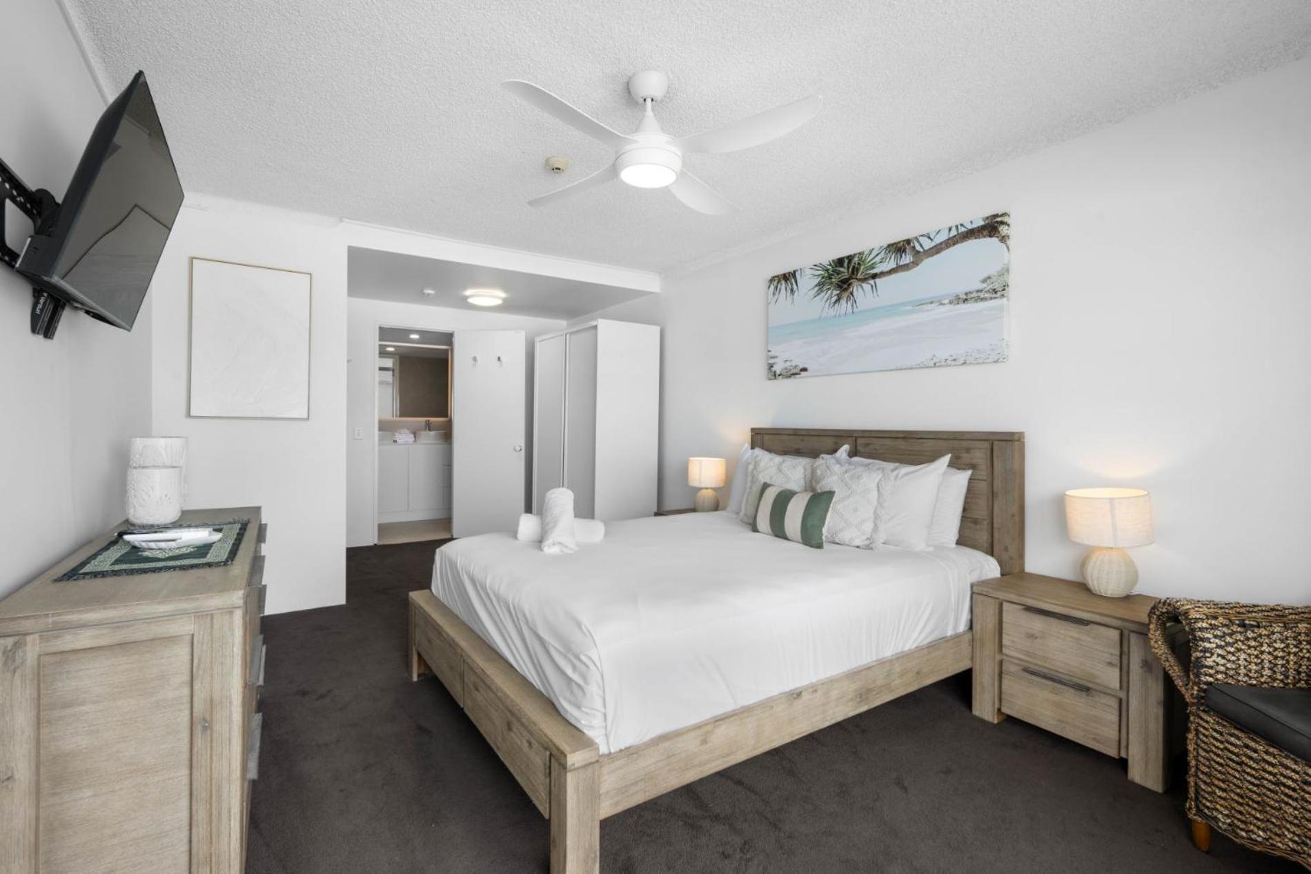 Absolute Beachfront In Paradise Apartment Gold Coast