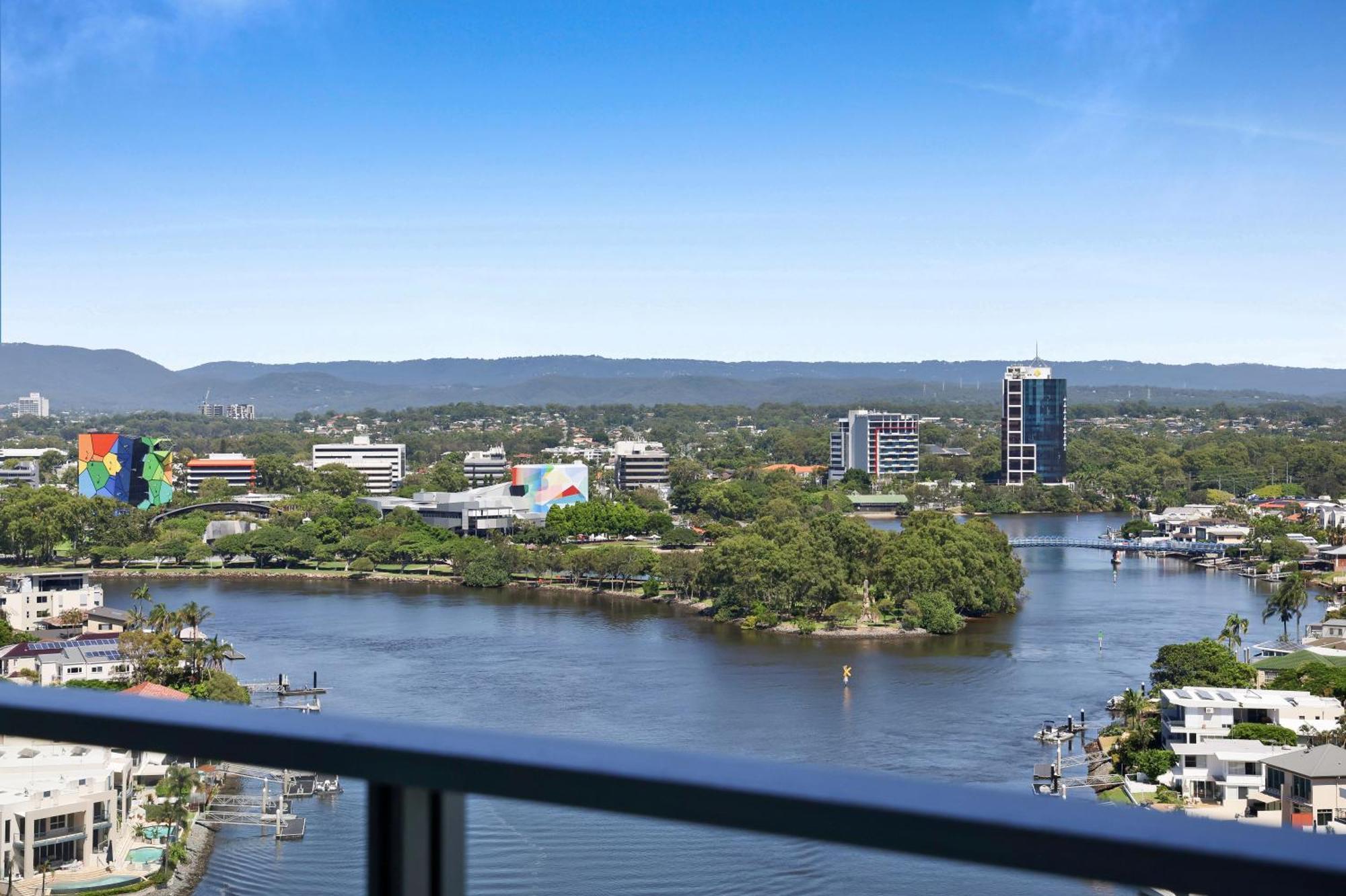 Avalon - Qstay * Gold Coast