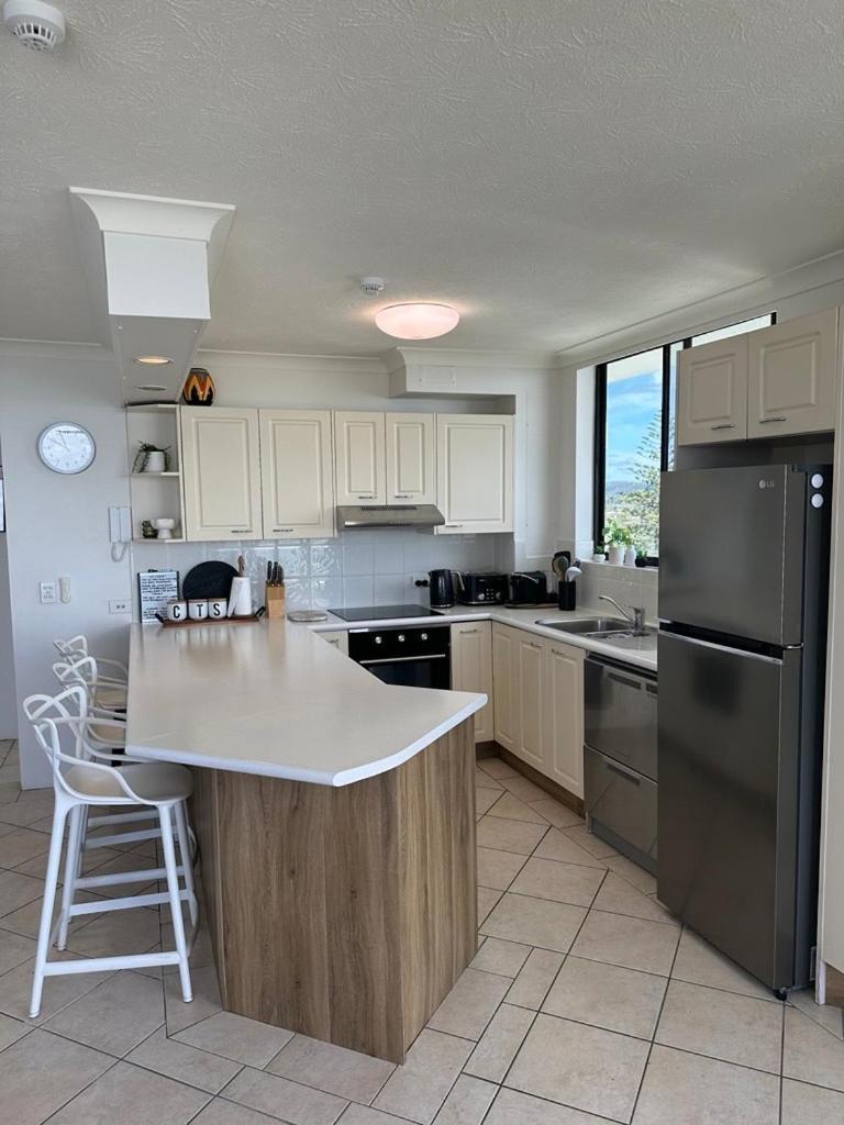 Apartment Seascape Serenity In Palm Gold Coast