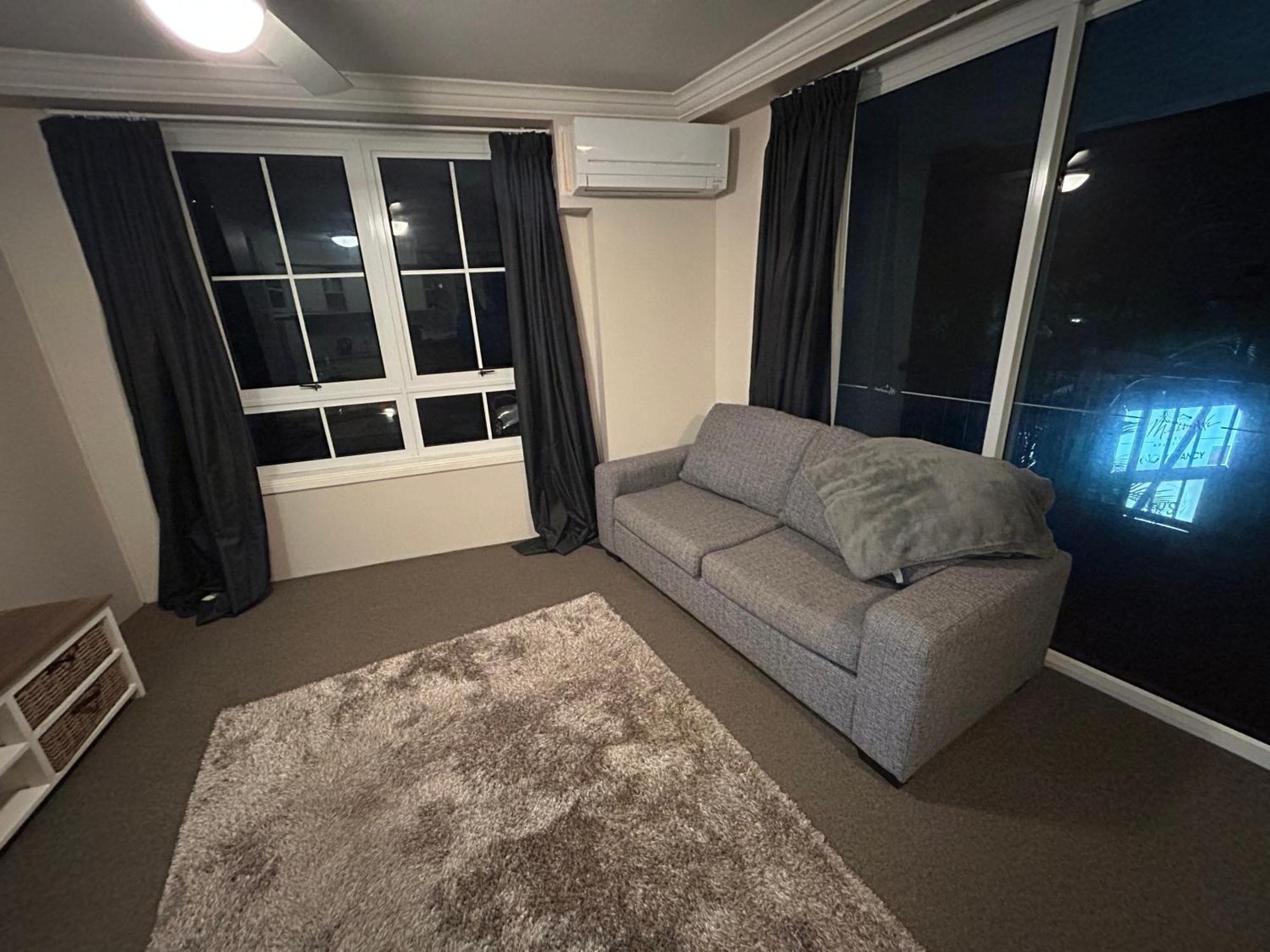 Stylish & Cosy Gc Getaway And Serene Explore Broadbeach Or Surfers Via Tram!