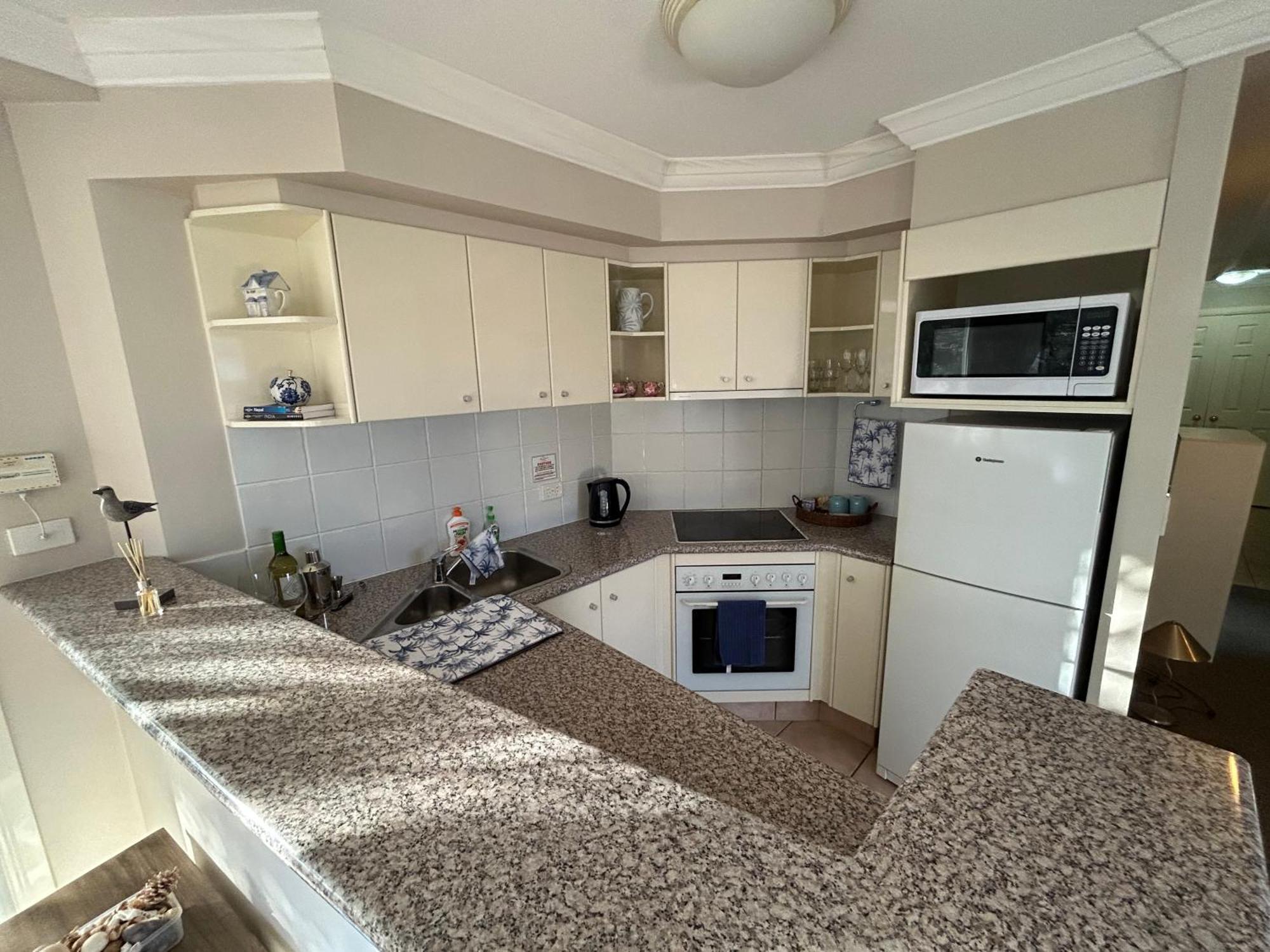 Stylish & Cosy Gc Getaway And Serene Explore Broadbeach Or Surfers Via Tram! * Gold Coast