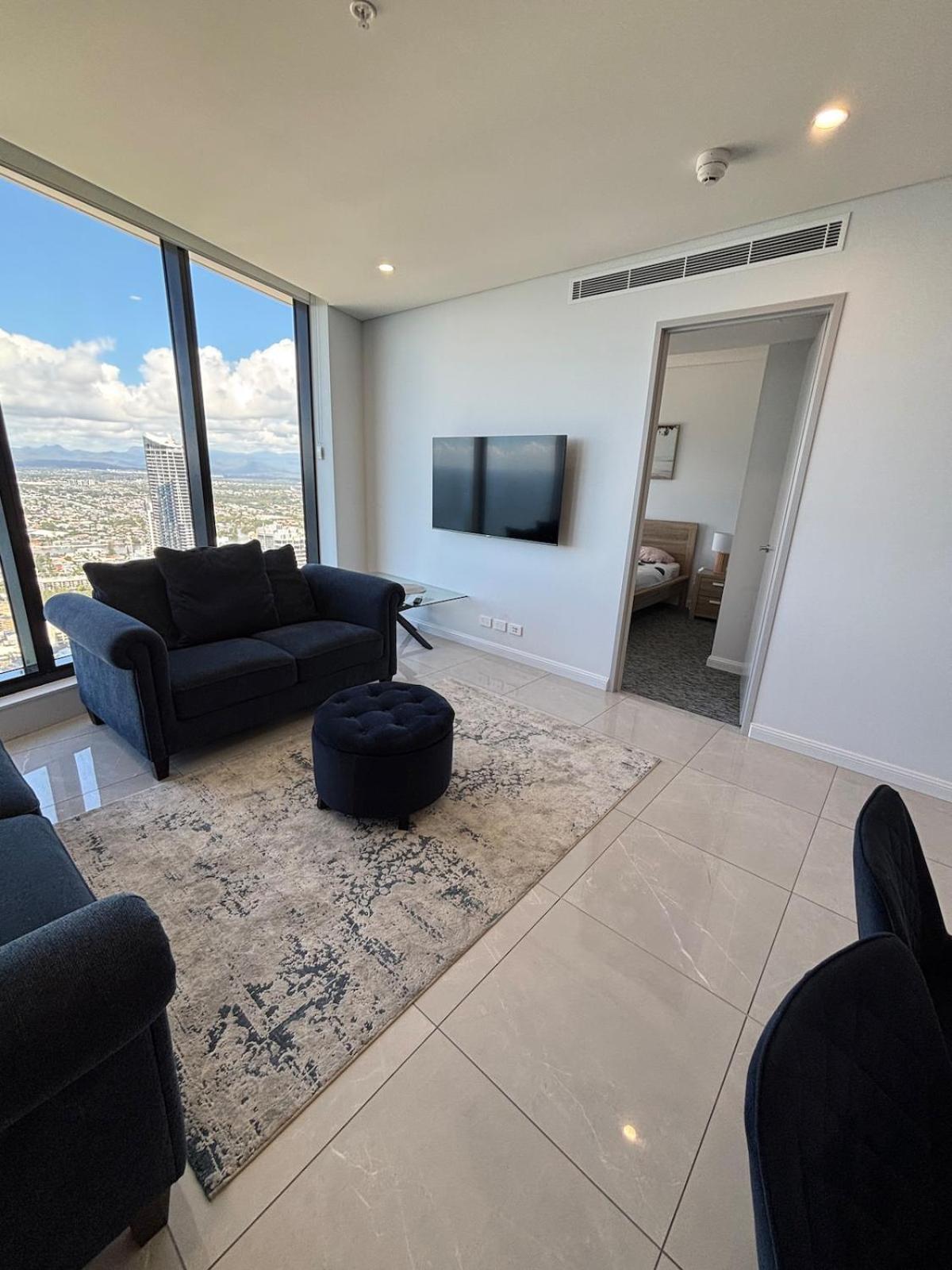Sky High Luxury - 59th Floor At Ocean Apartment