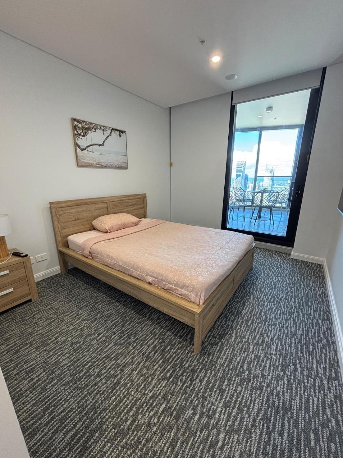 Sky High Luxury - 59th Floor At Ocean Gold Coast