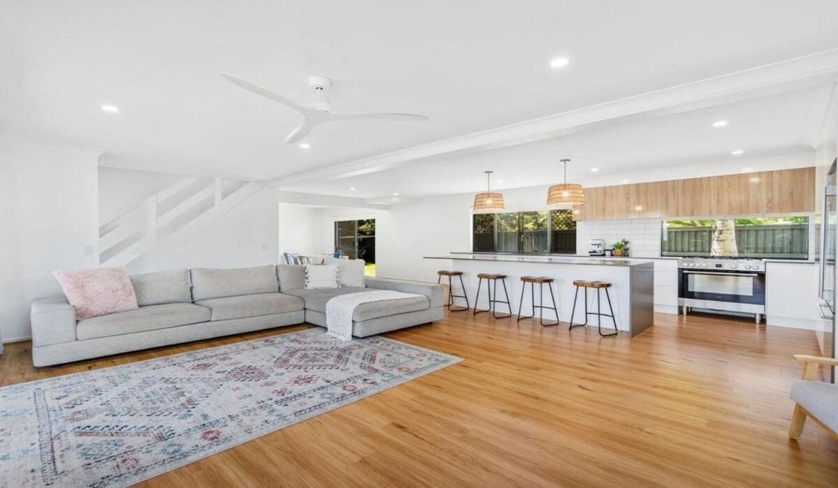 Tugun Retreat - 4brm With Pool! Holiday home Gold Coast