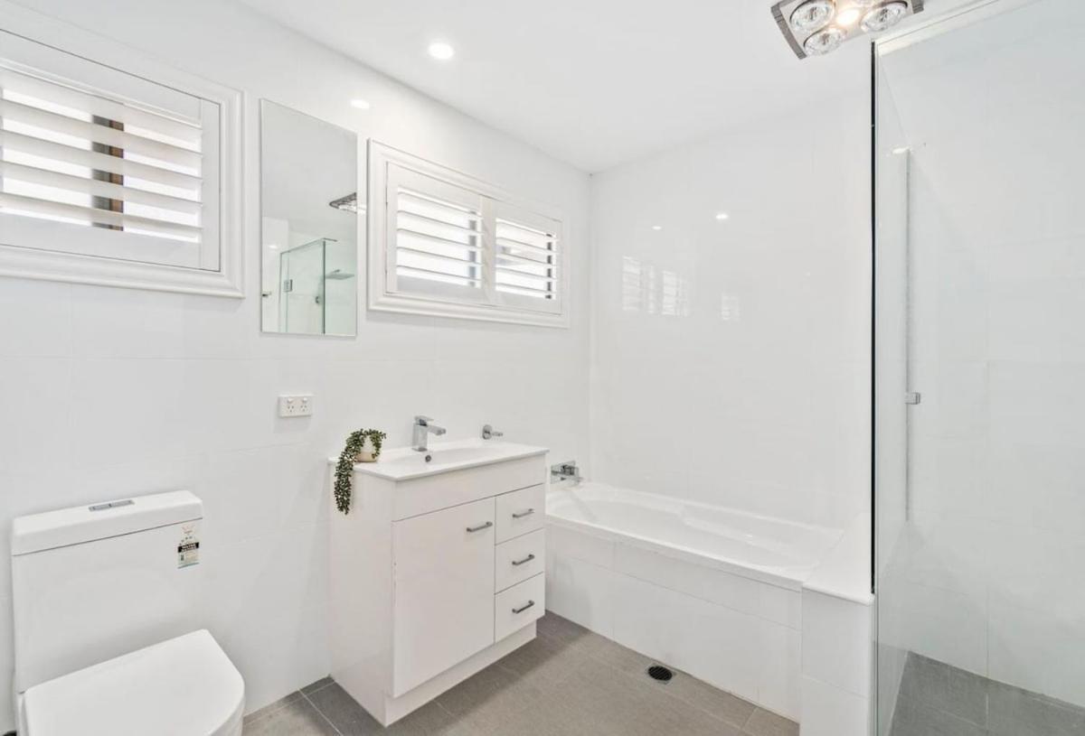 Tugun Retreat - 4brm With Pool! *