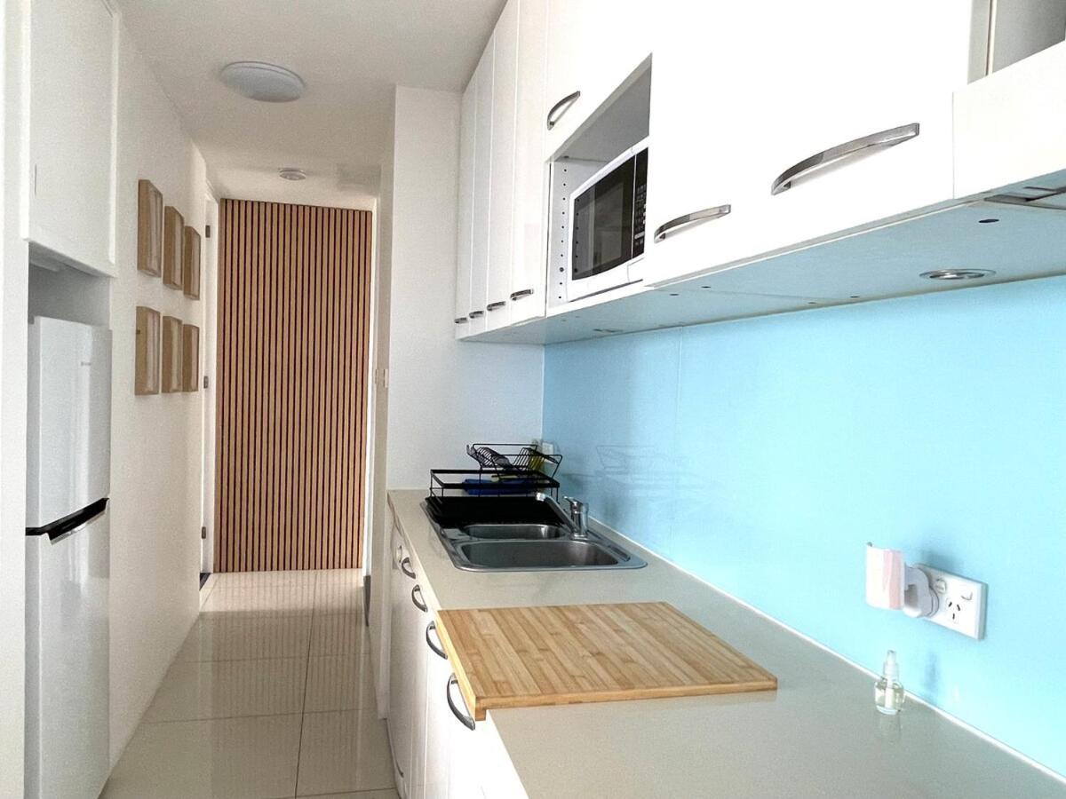 Apartment Surfers Sunrise Retreat Gold Coast