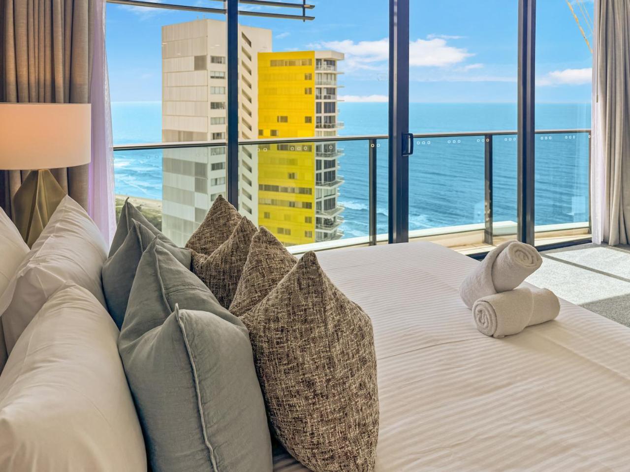 Luxury Oracle Skyhome 39th Floor With Stunning Ocean Views Gold Coast