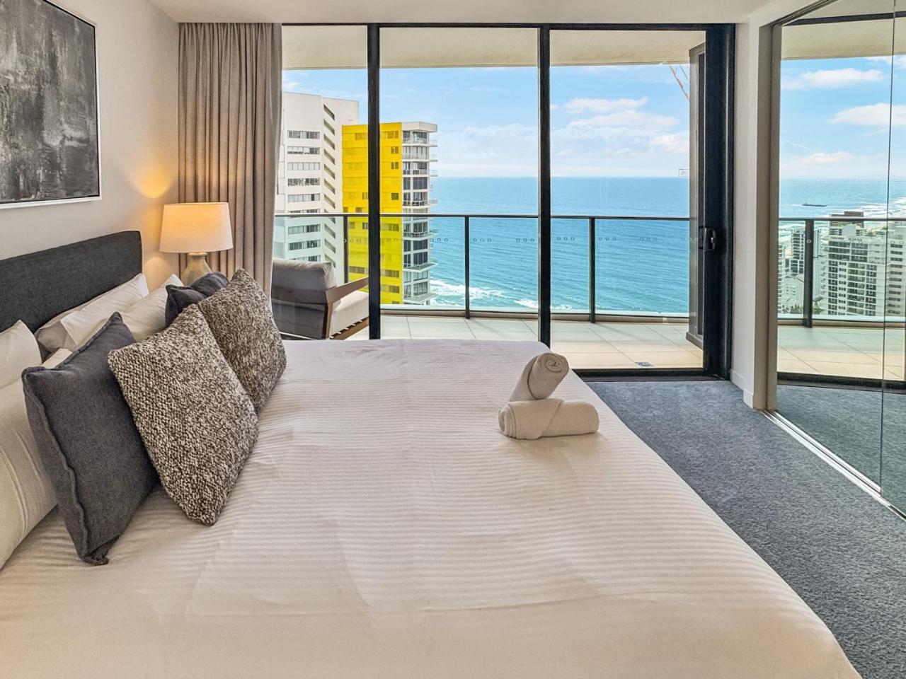 Apartment Luxury Oracle Skyhome 39th Floor With Stunning Ocean Views Gold Coast