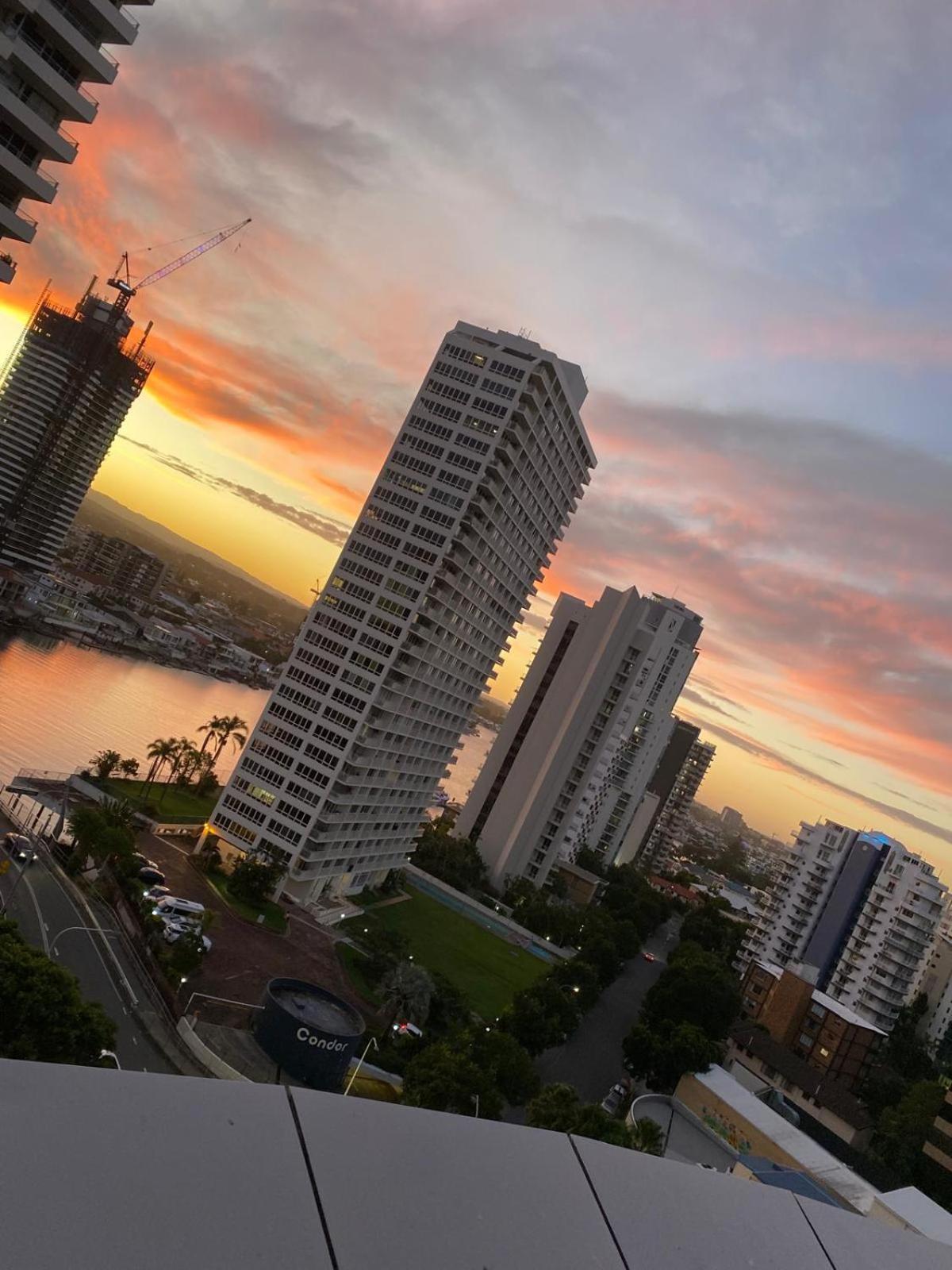 Apartment Bellagio@chevron, Luxe, 2 Bedroom In The Heart Of Surfers Paradise!