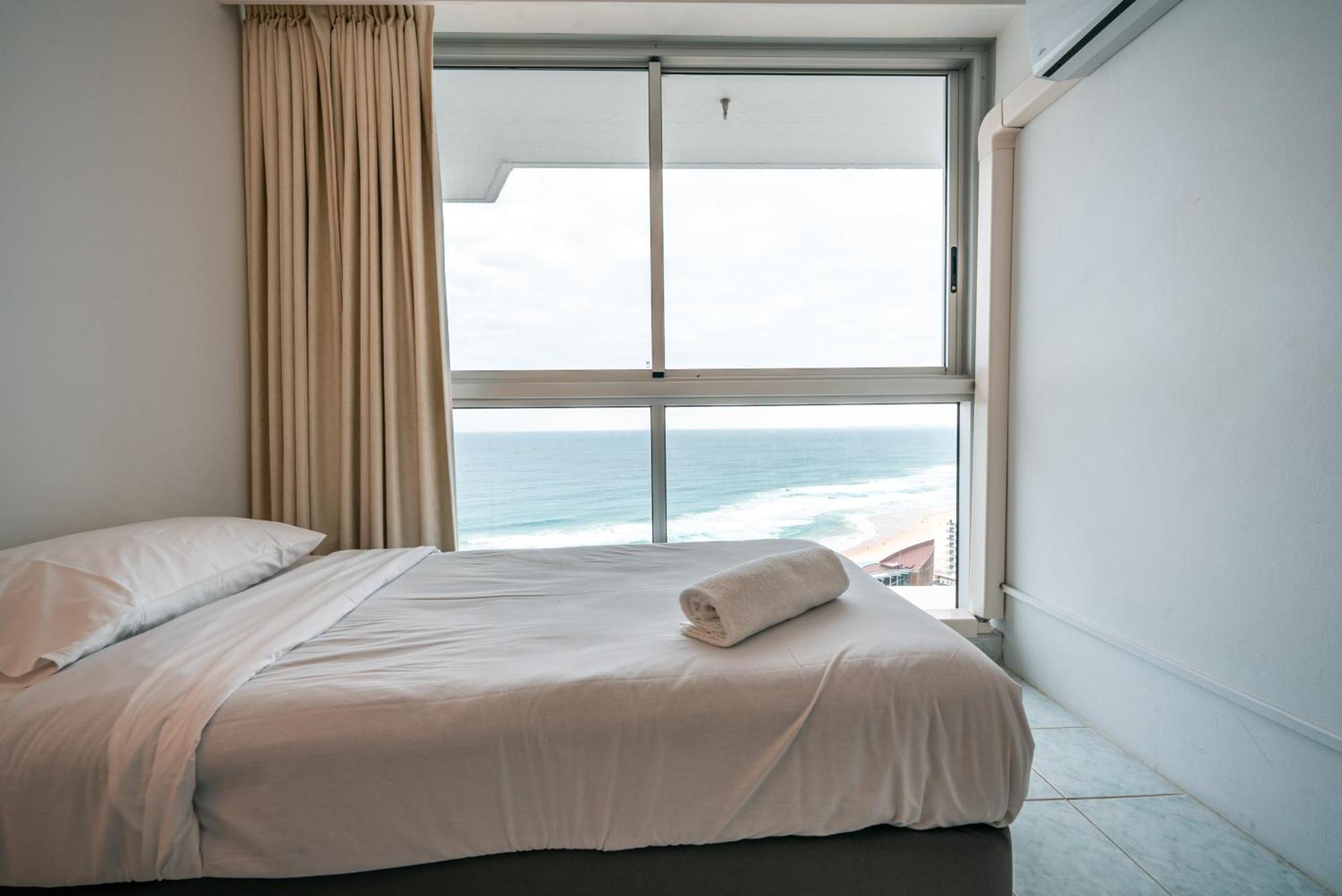 Peninsula Surfers Paradise Apartment *