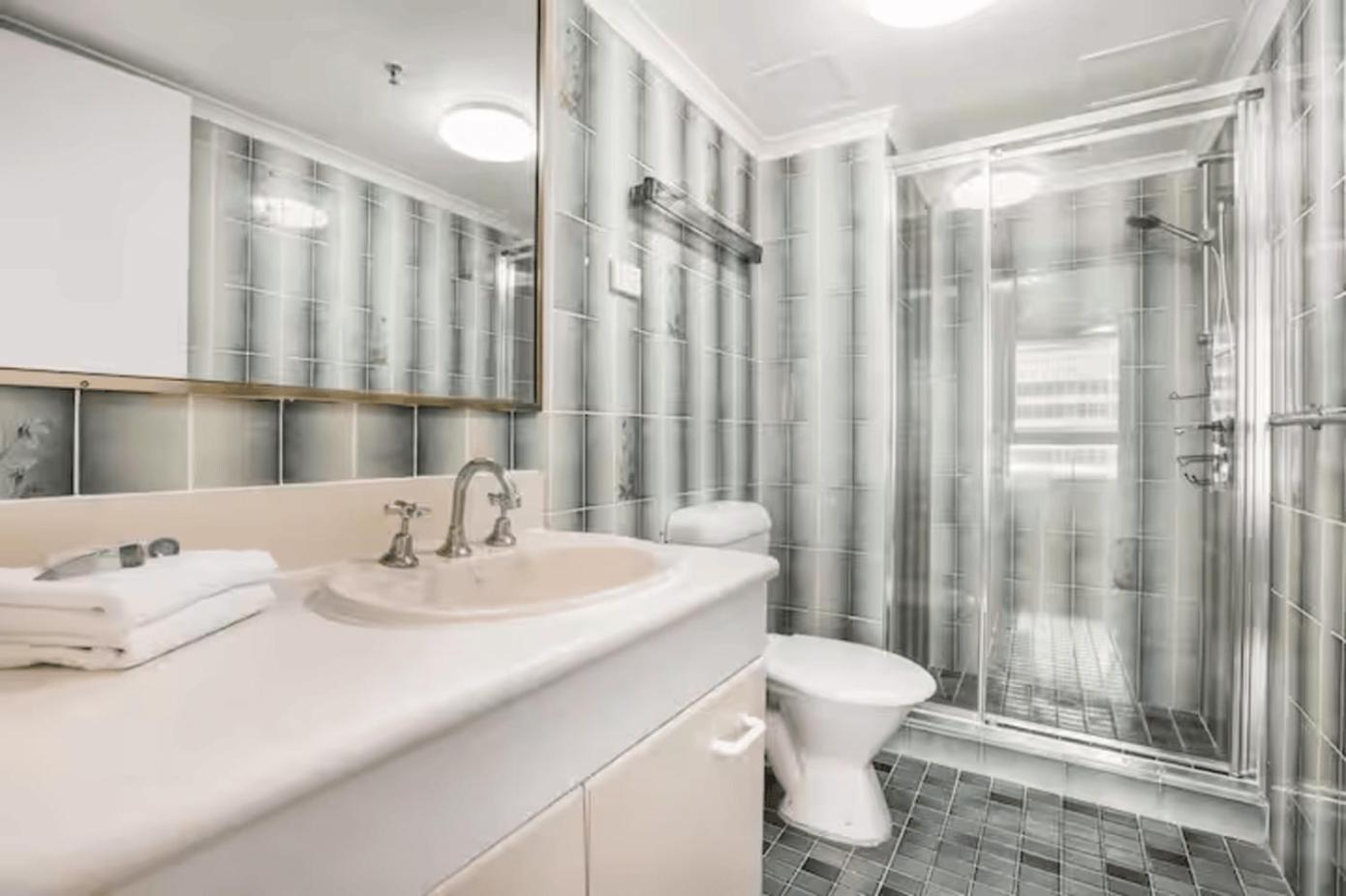 Golden Sands Escape * Gold Coast
