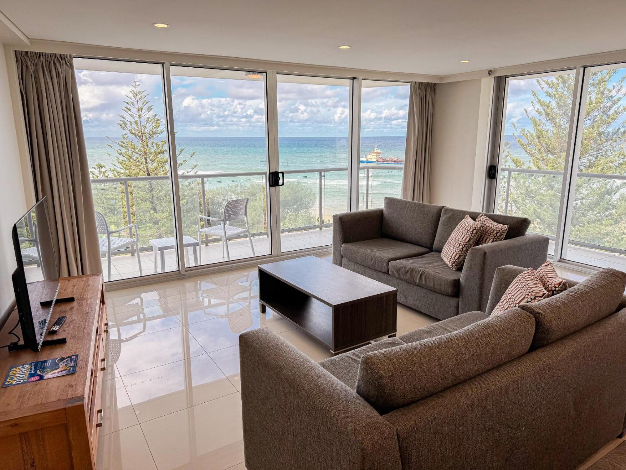 Peninsula - By Holidays Gold Coast