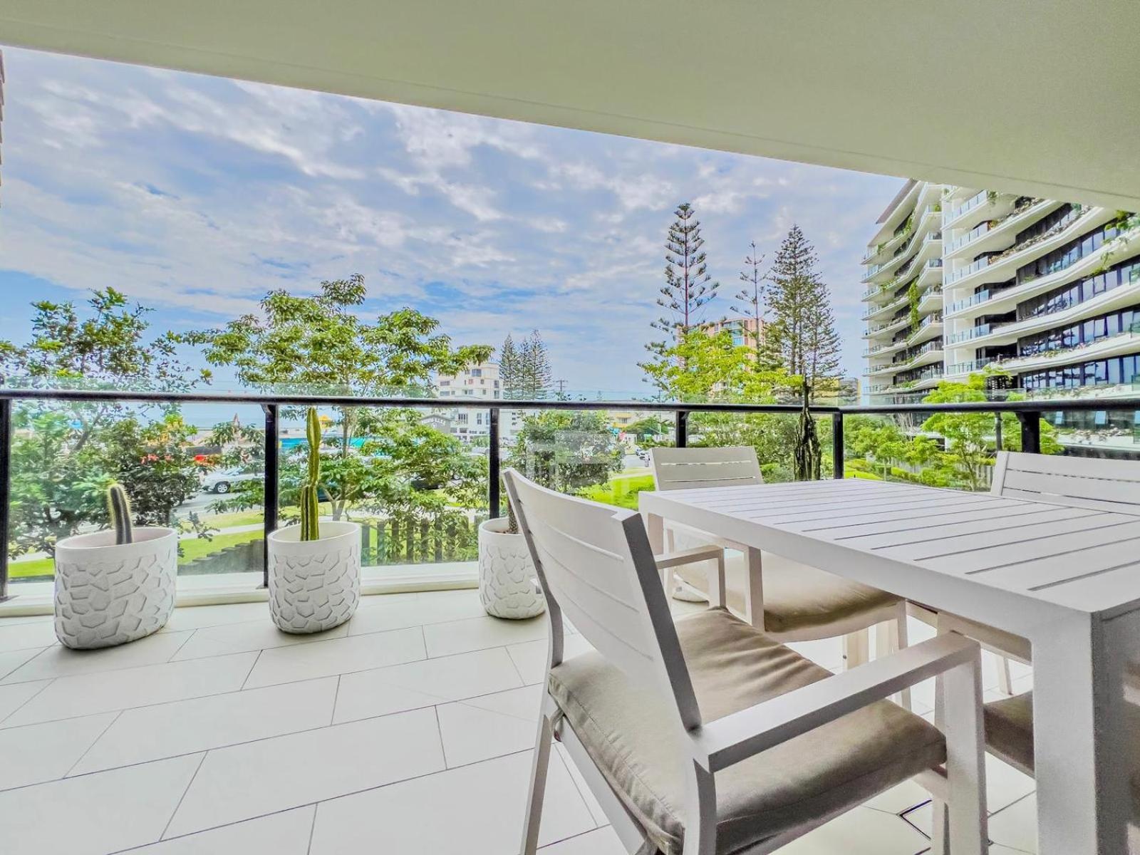Apartment Palm Luxury Getaway