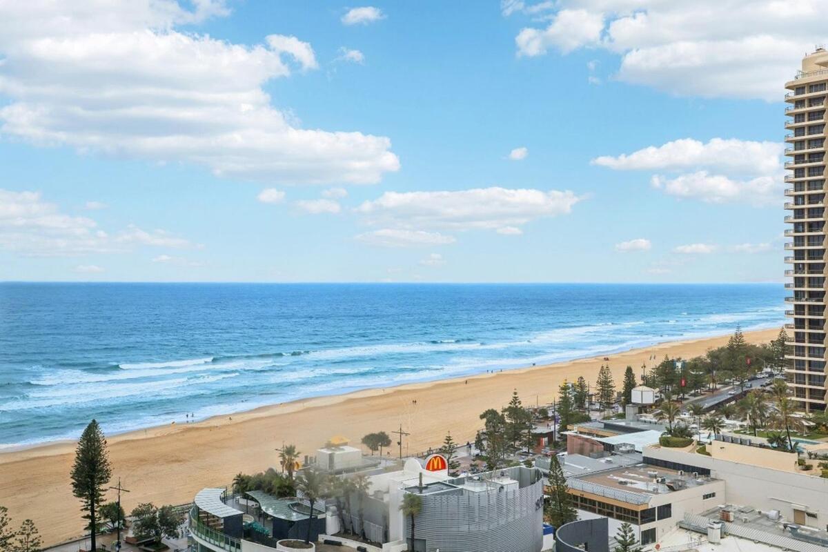 Apartment Ocean Views Level 17 Pool Gym Sauna Gold Coast