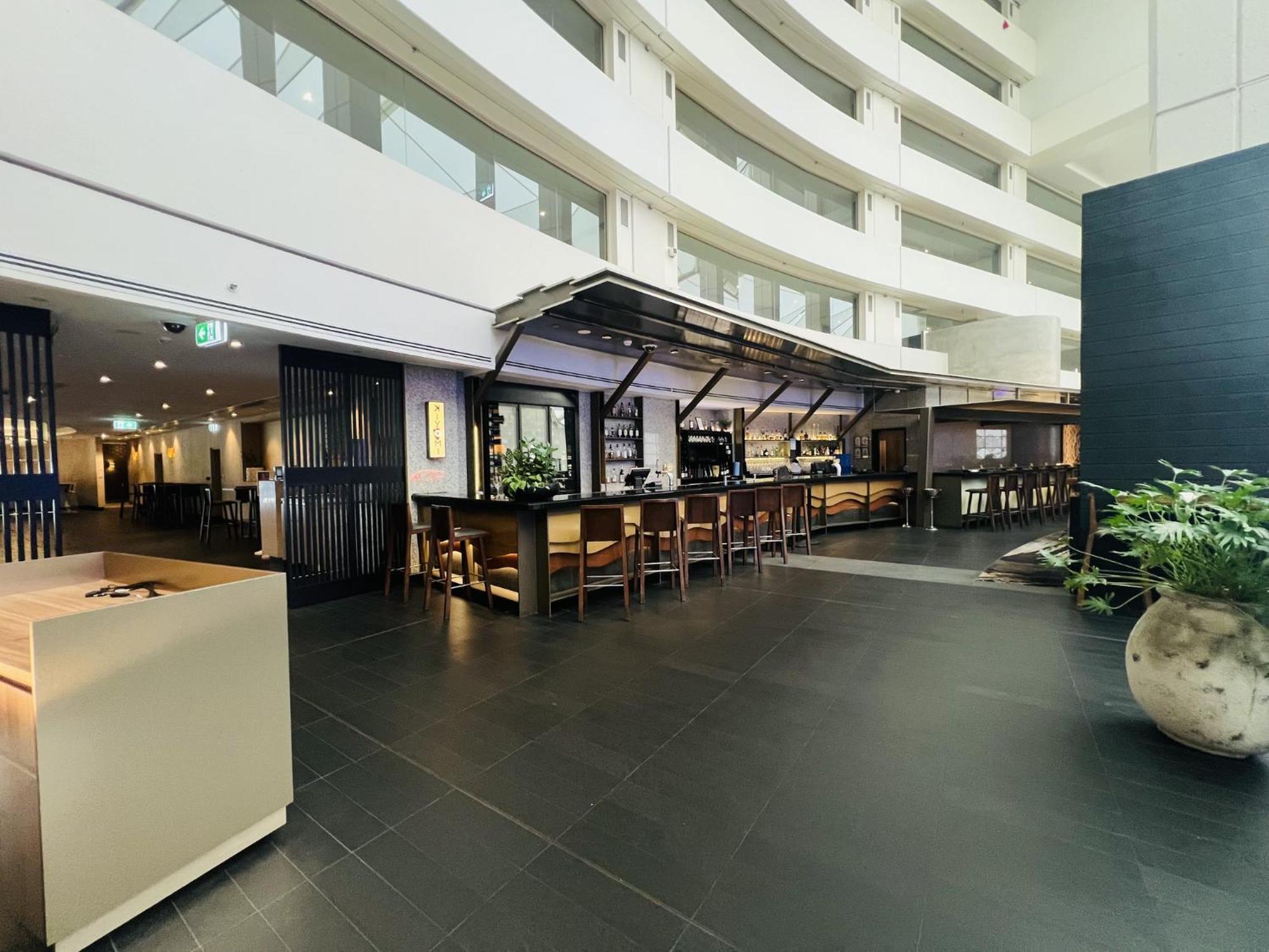 La Jolla Broadbeach Gold Coast
