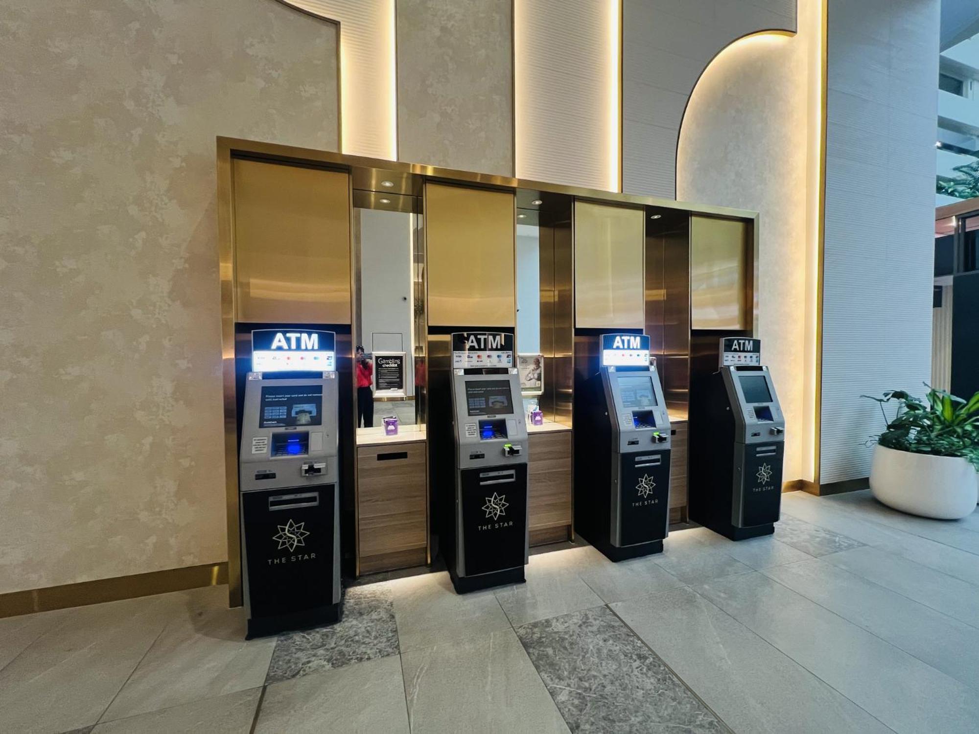 Luxury Casino 1b At Broadbeach