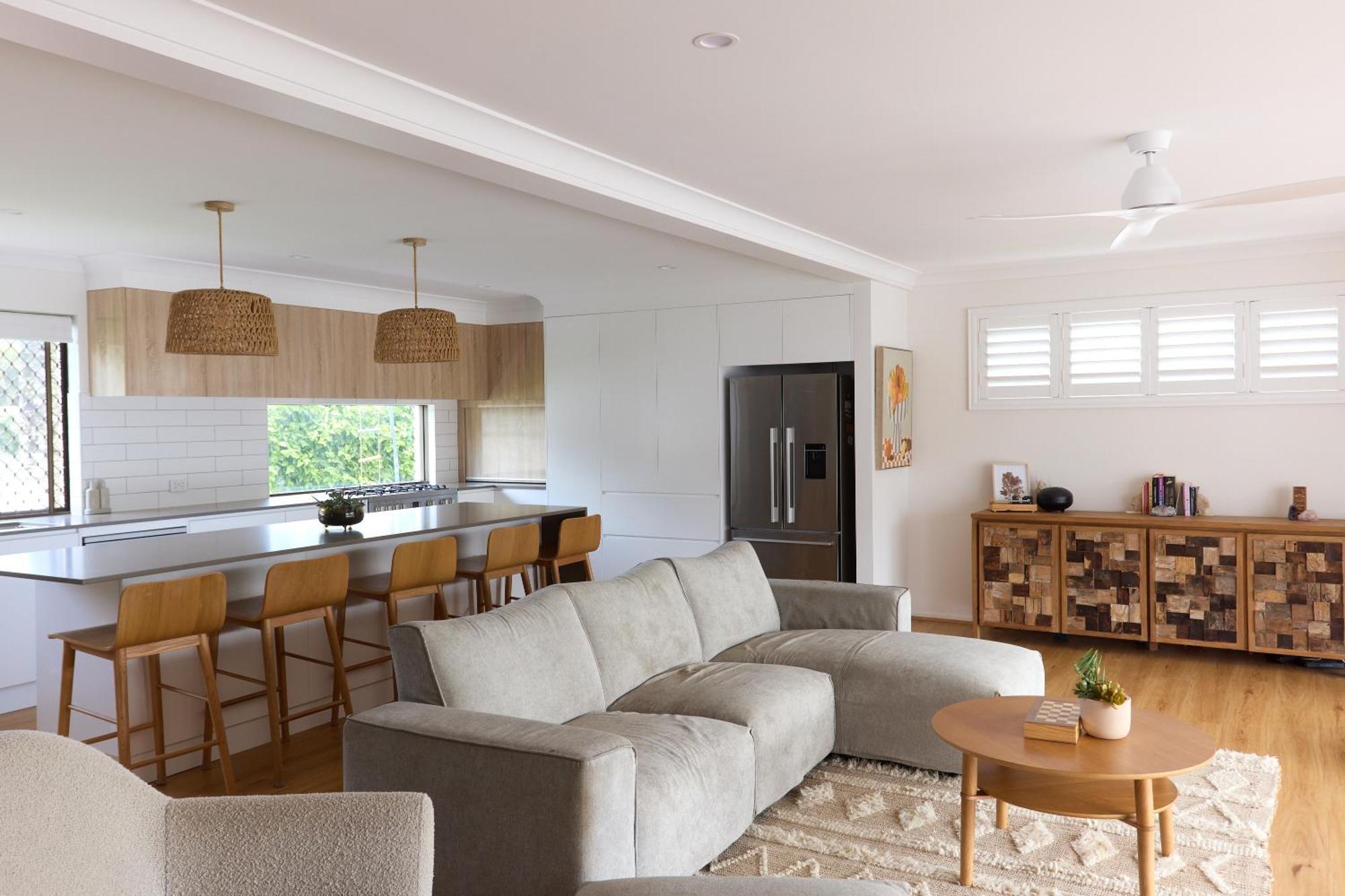 Holiday home Tugun Retreat - 5brm With Pool!