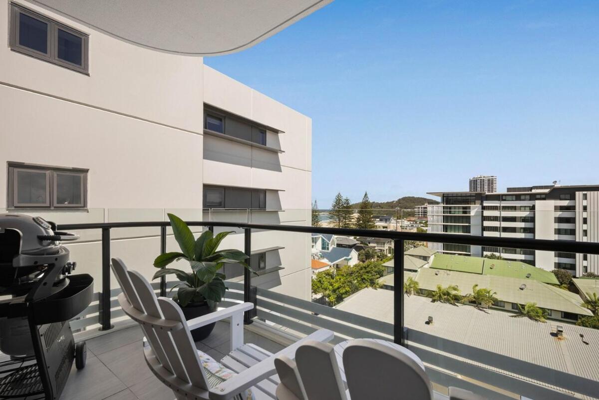Apartment Modern Beachside Oasis 1br Free Wi-fi Gold Coast