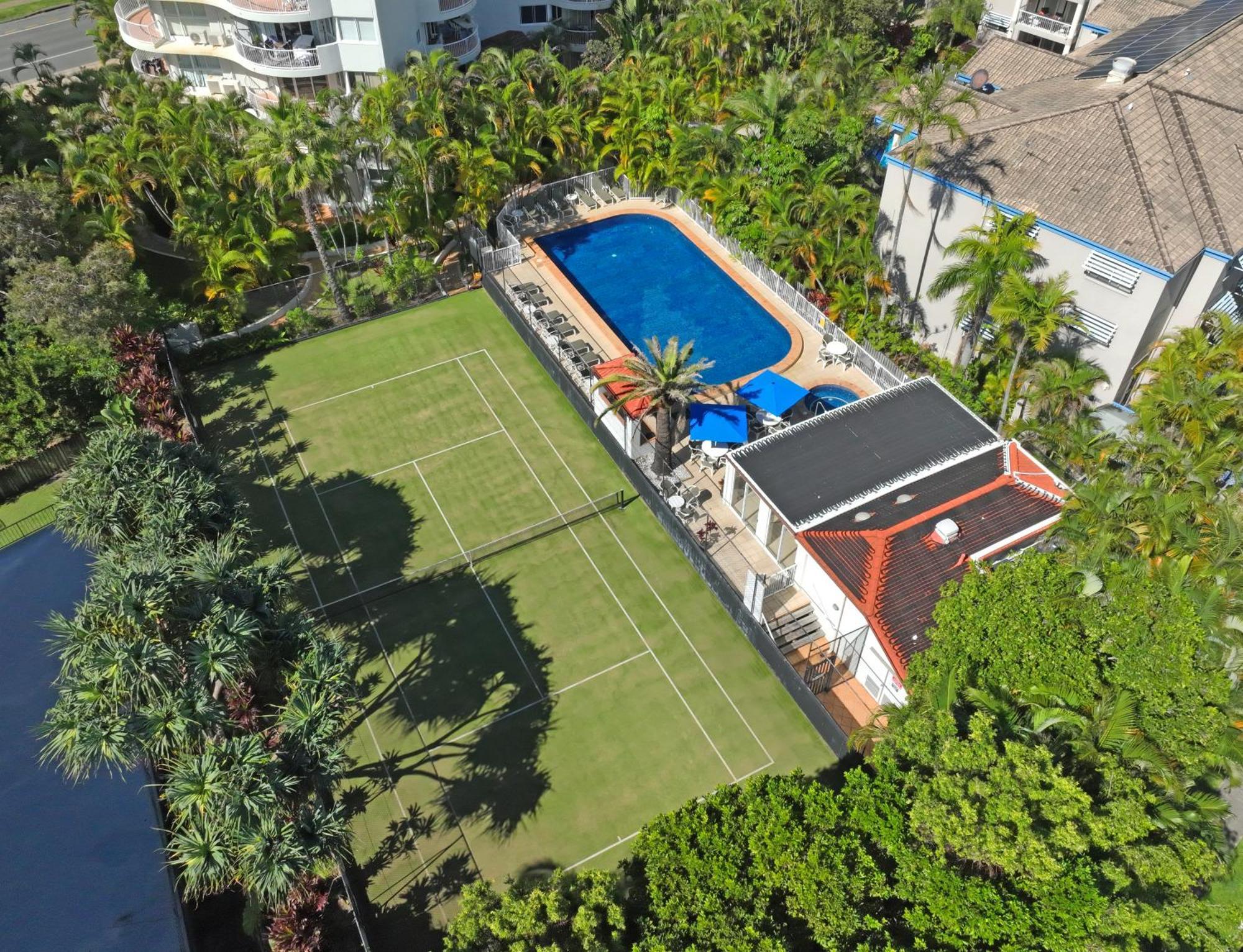 Aparthotel Surf Parade Gold Coast