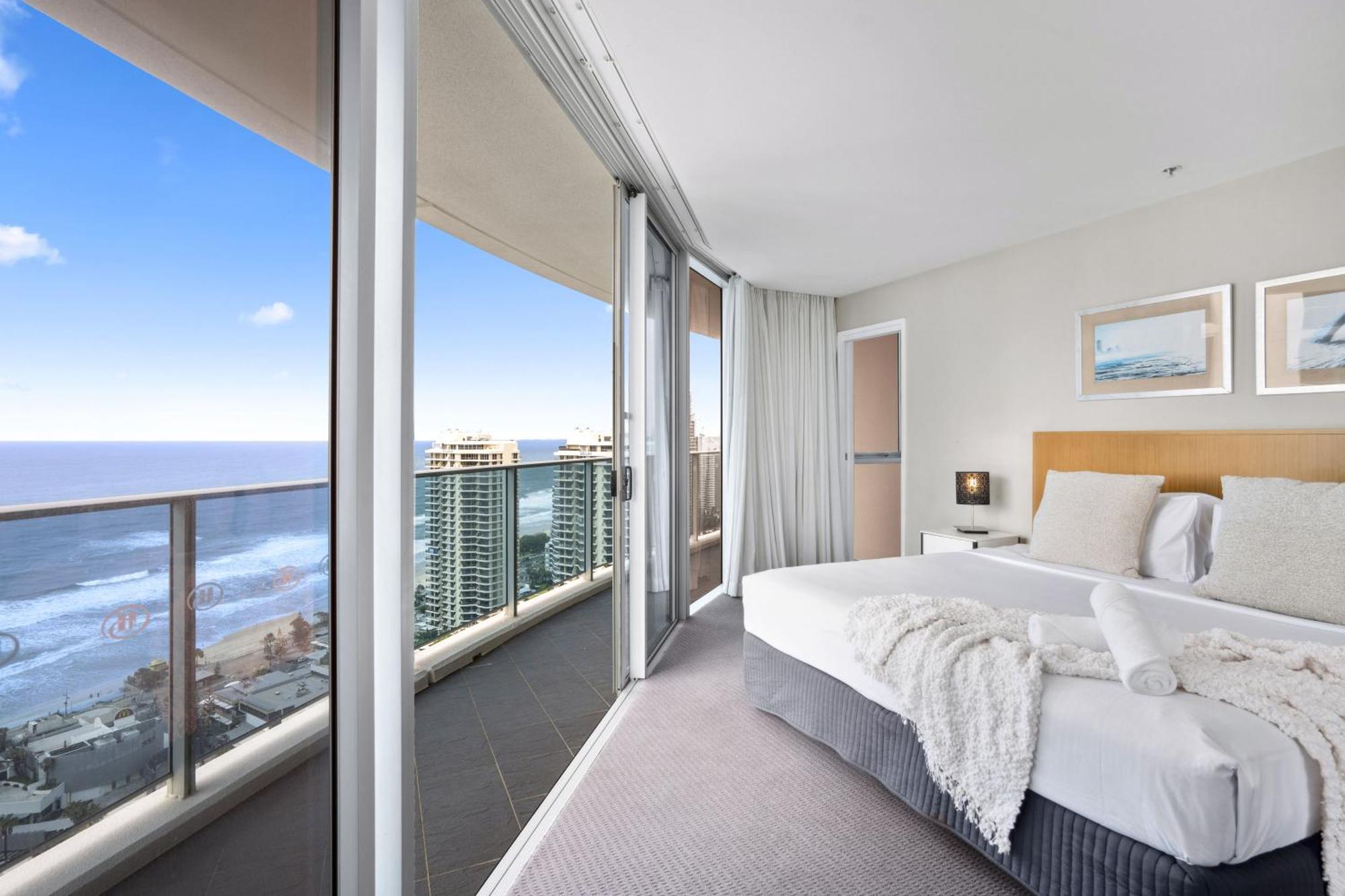 H Residences - Qstay Apartment