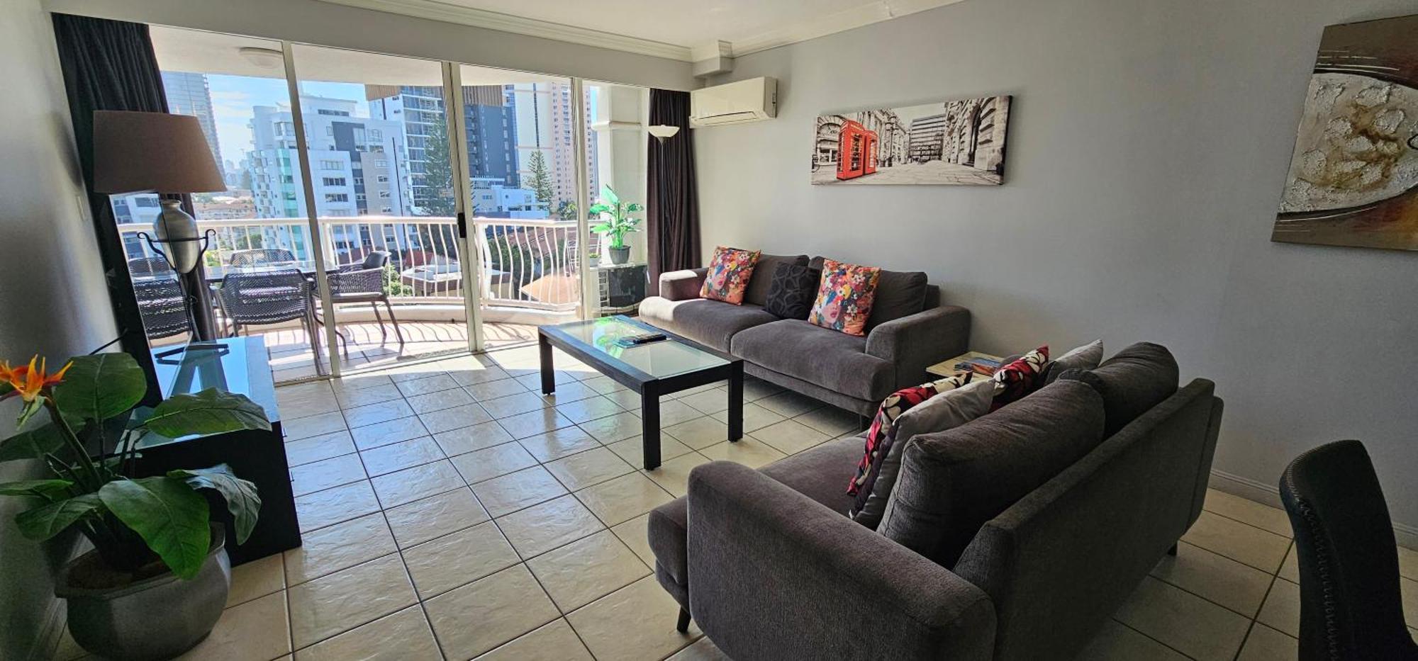 Aparthotel Broadbeach Gold Coast