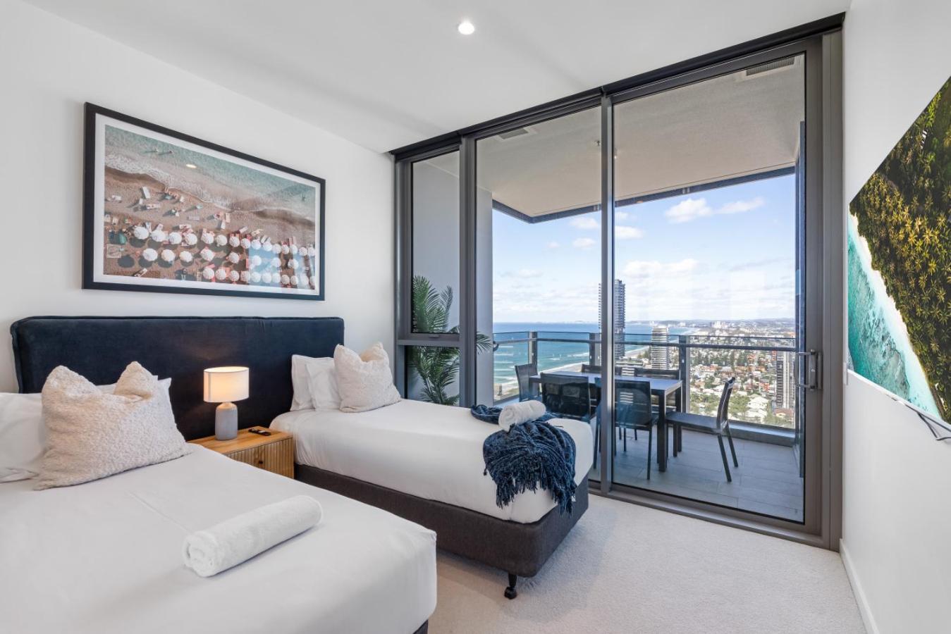 Apartamento The Sub-penthouse - Ocean View 34floor 3br In Broadbeach With Parking And Pool Gold Coast