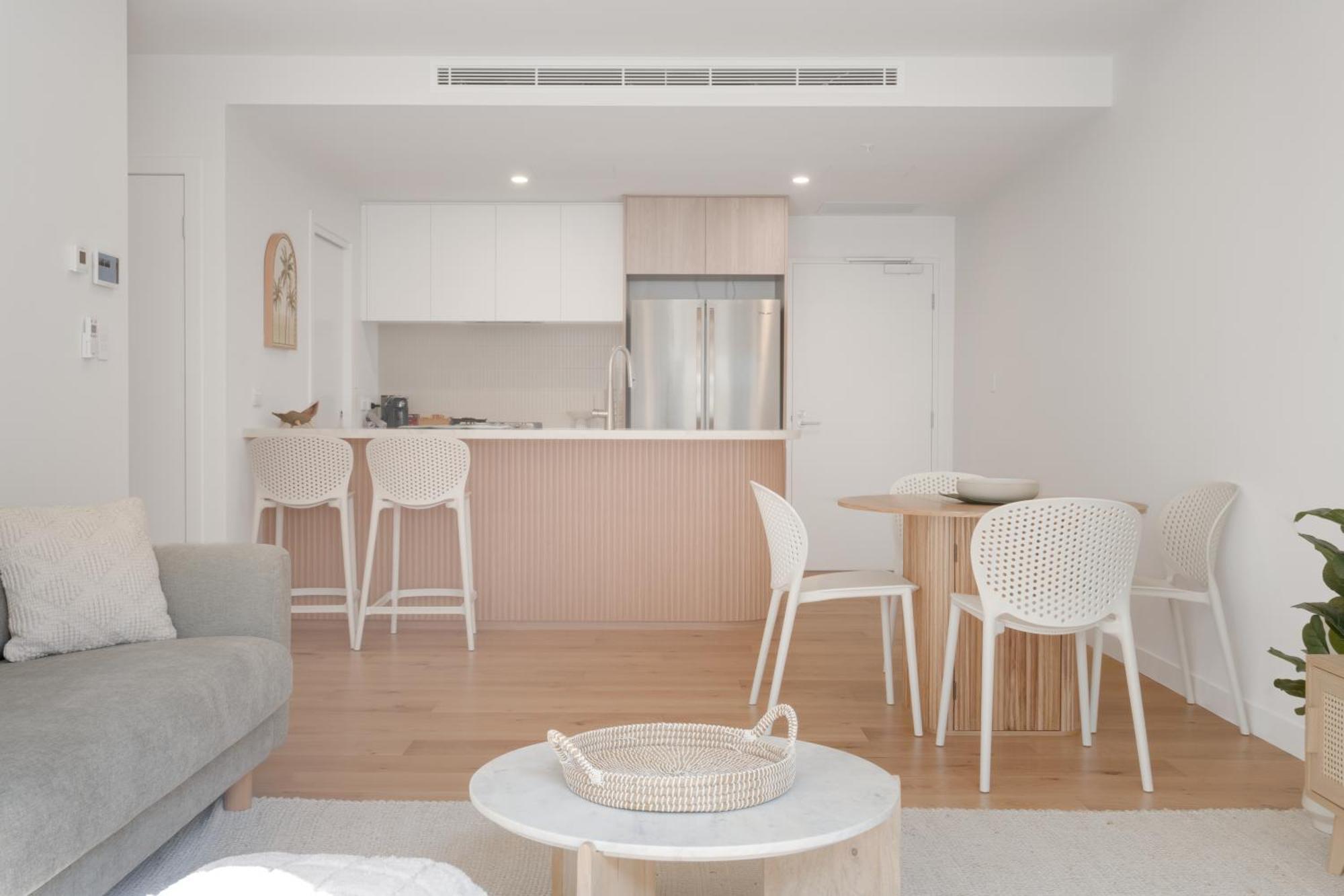 Modern Kirra Escape - Walk To Everything Gold Coast