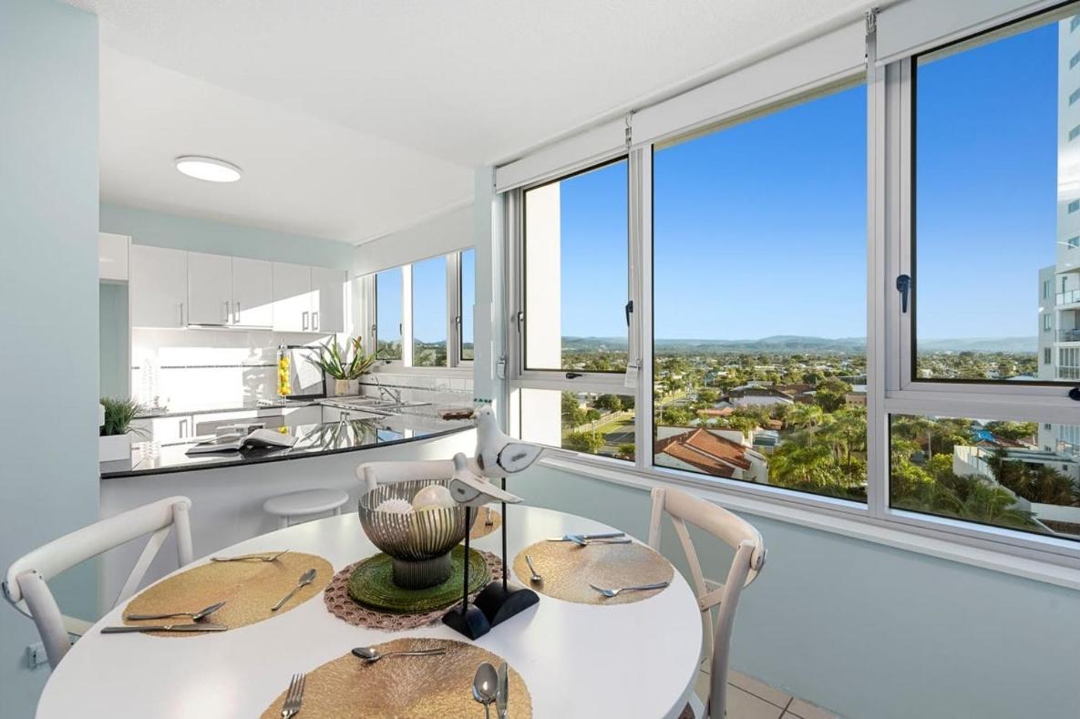 Apartment Ambassador Beachfront - Hosted By Burleigh Letting Gold Coast
