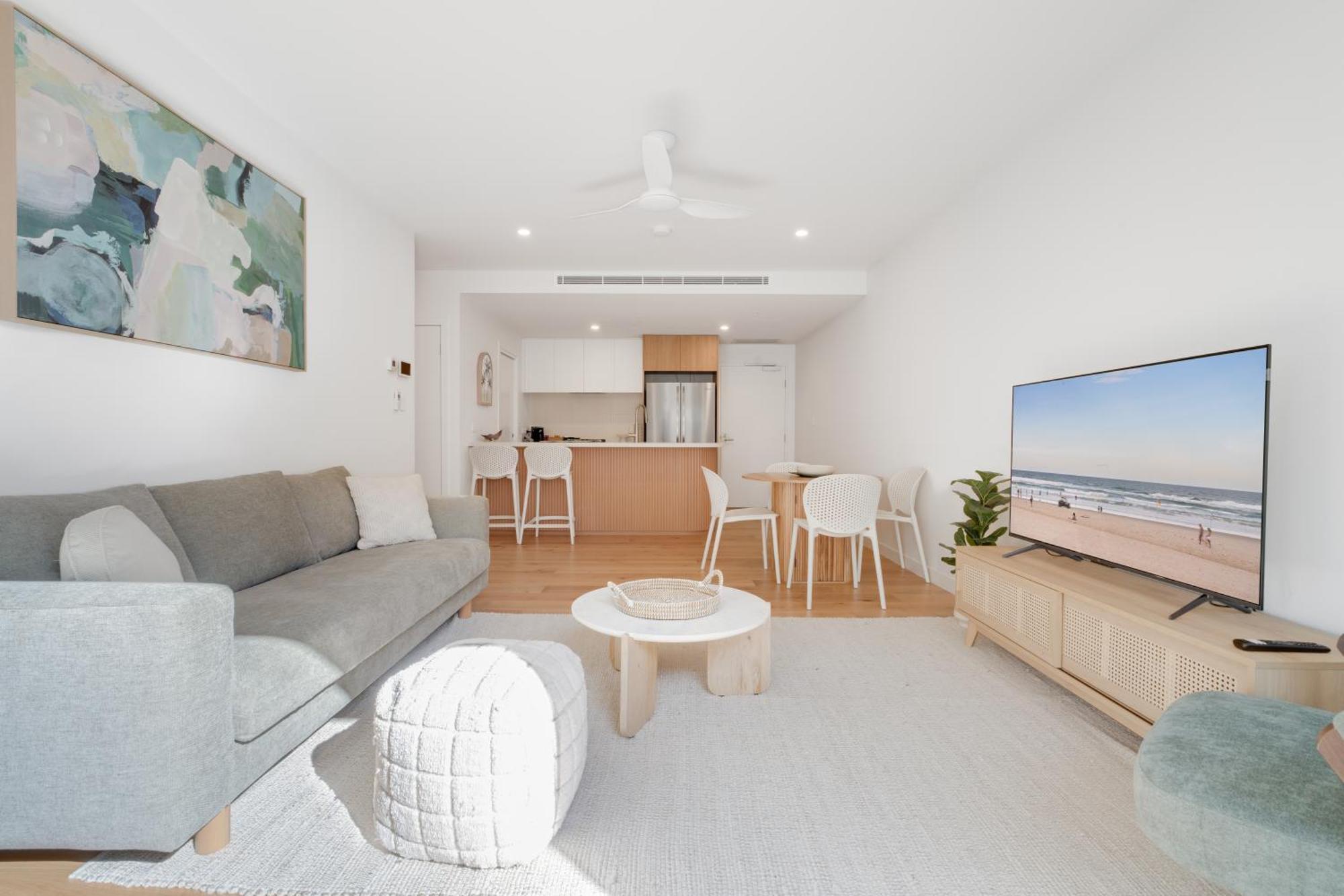 2-storey 5br Penthouse Palm Luxury * Gold Coast