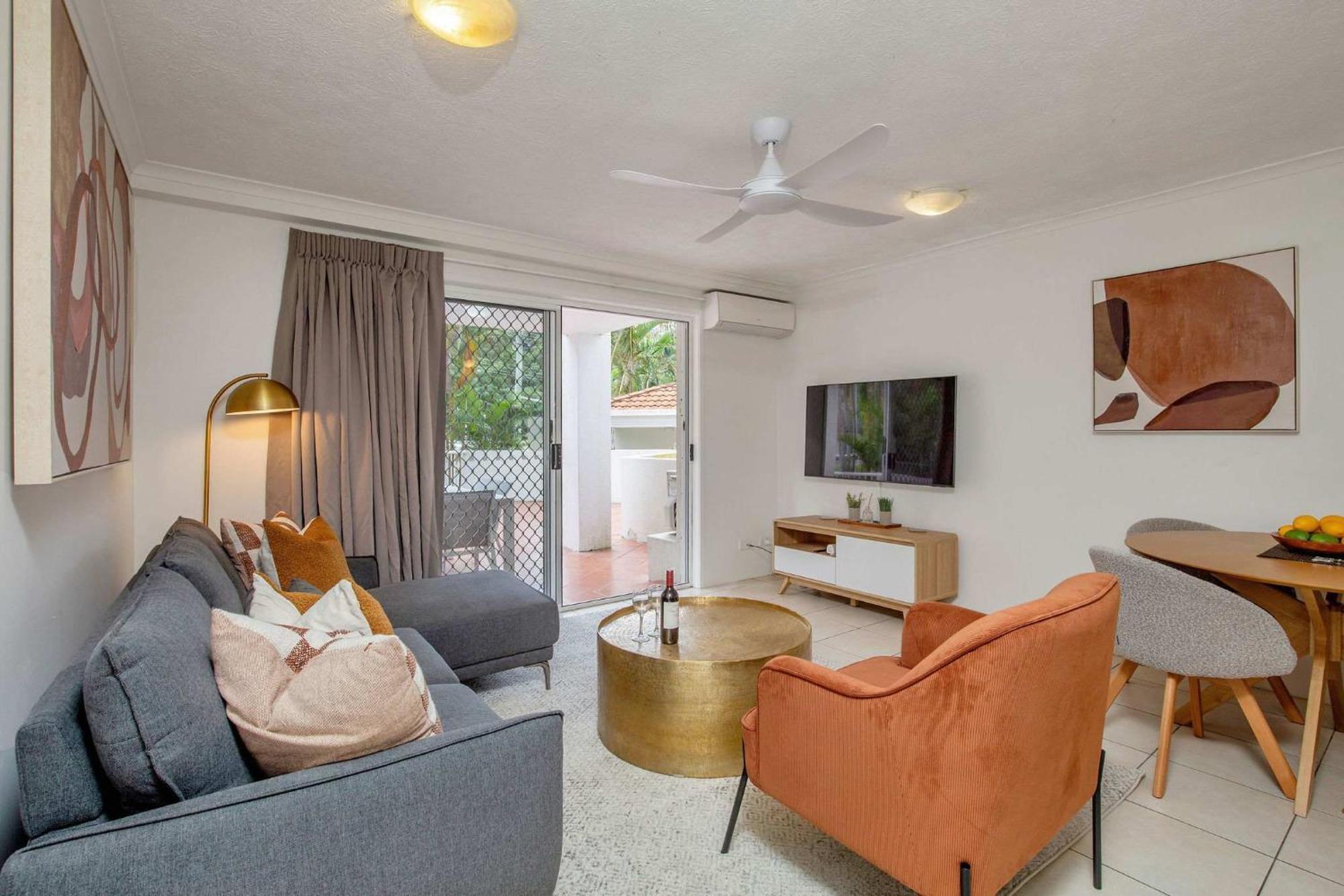 Spacious Ground Floor Retreat By Burleigh Apartment Gold Coast
