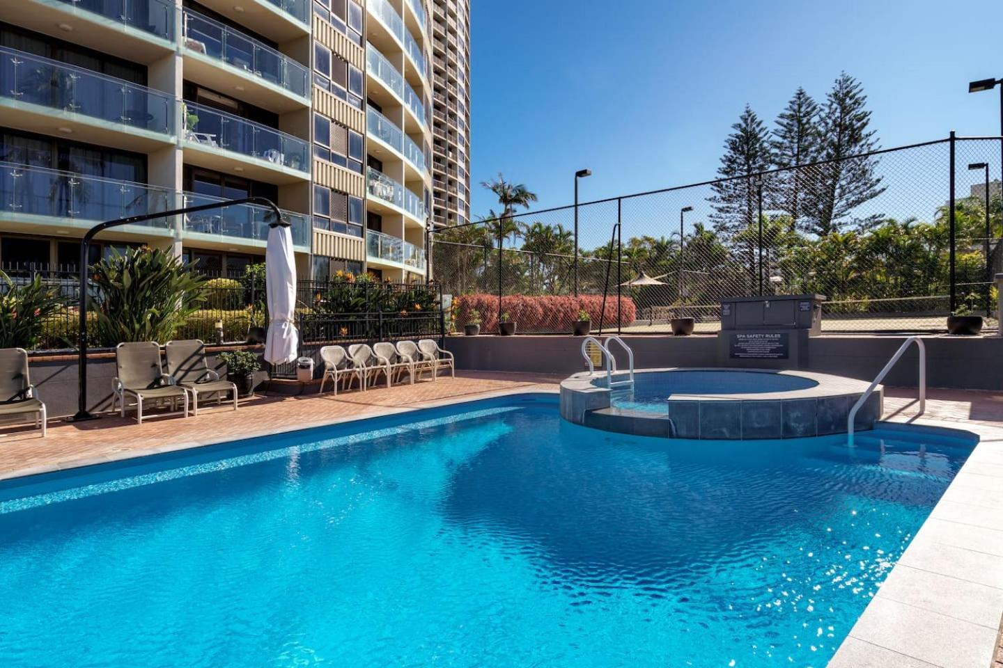 Apartamento Pastel Drift - Beachfront Haven By Dining & Parks