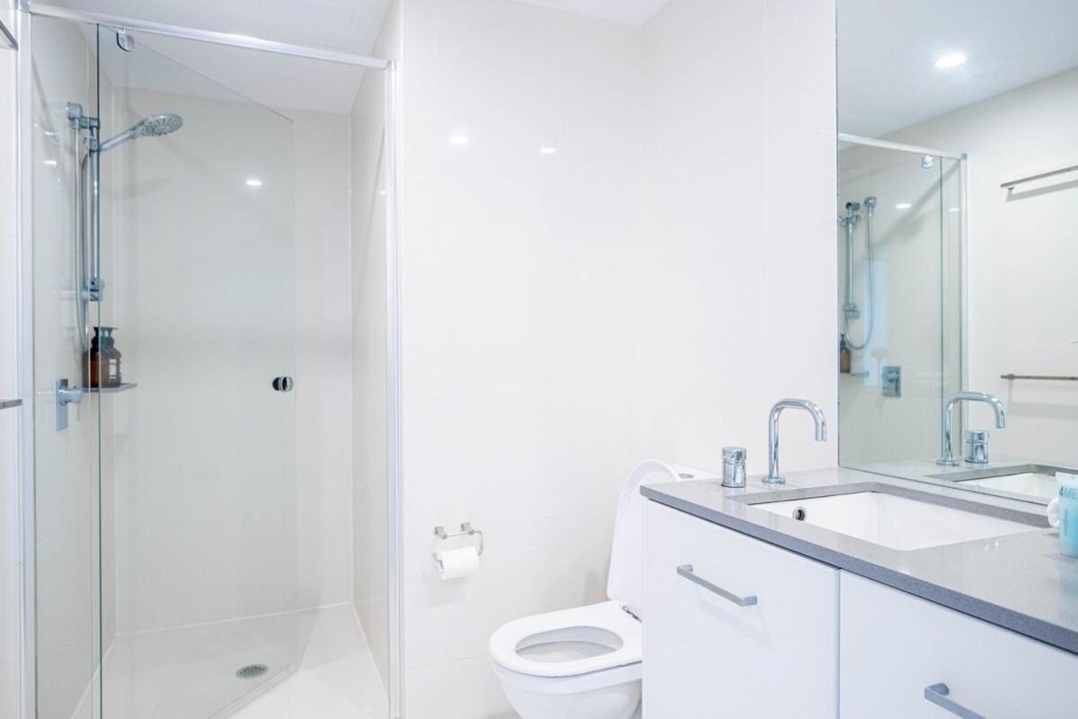 Level 43 Sky High 3br Ocean View Gold Coast