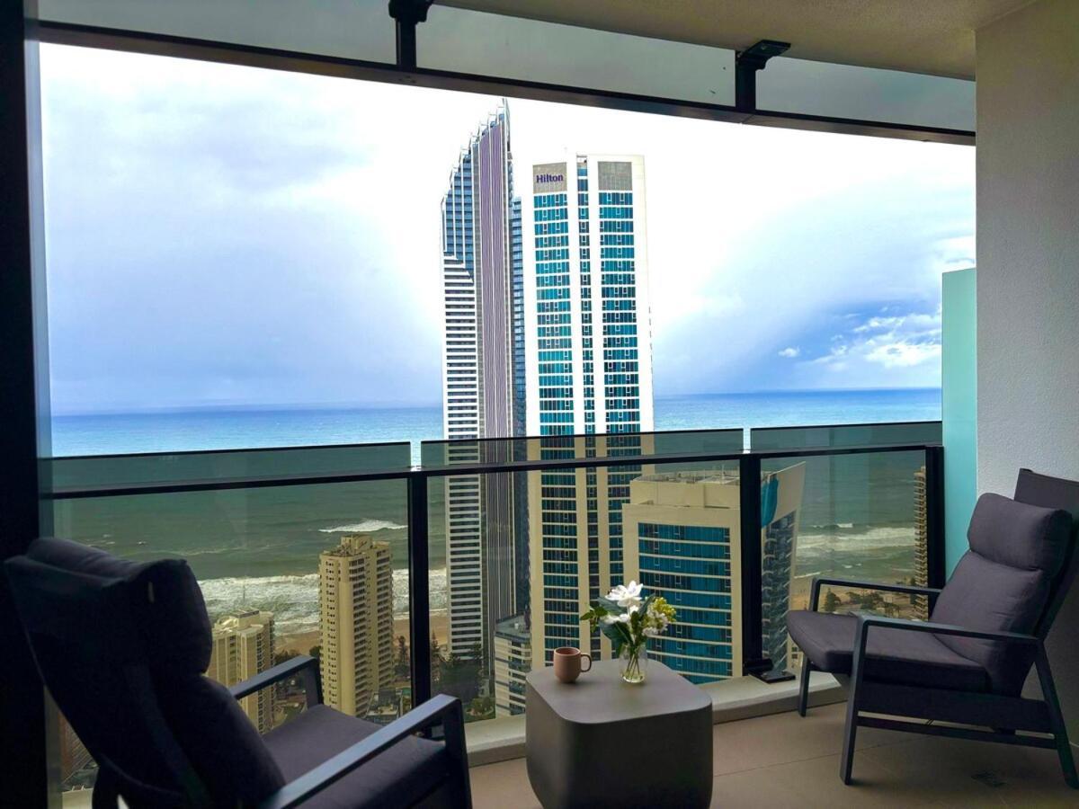 Level 43 Sky High 3br Ocean View