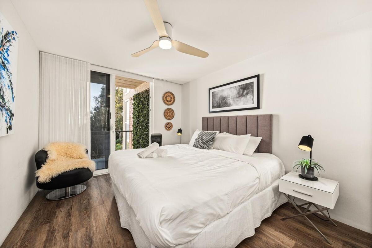 Apartment Oceanview Retreat - 2 Mins Walk To Kirra