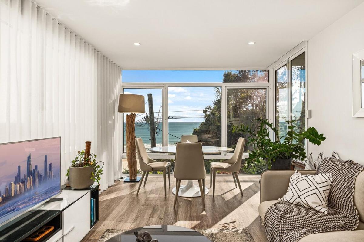 Oceanview Retreat - 2 Mins Walk To Kirra Apartment Gold Coast