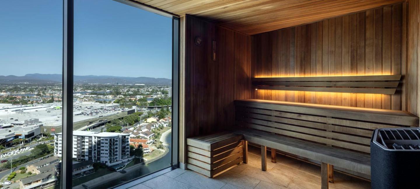 Modern 1 Bedroom Unit At The Casino - No Parking - Q