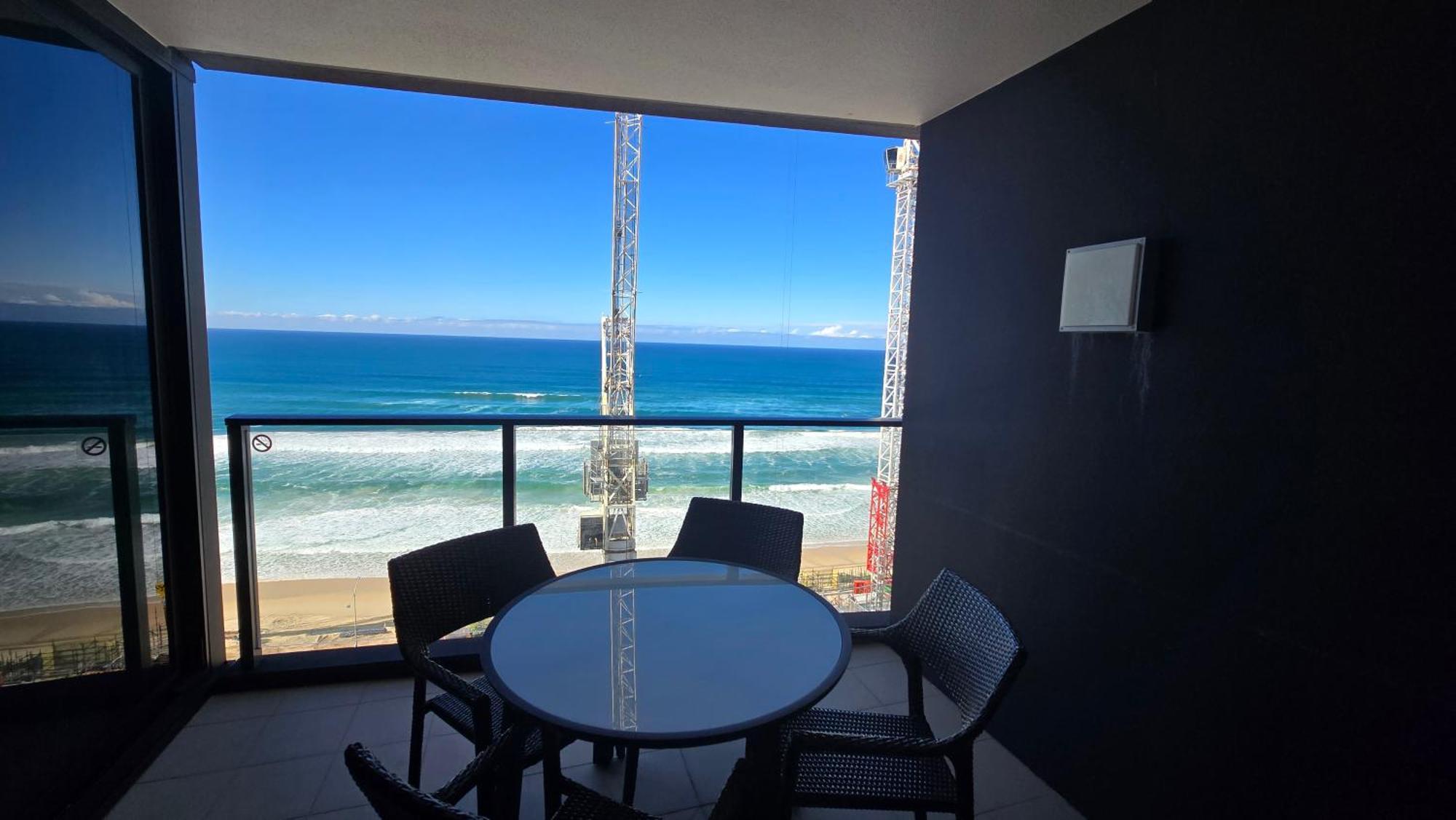 Serain Residences On Surfers * Gold Coast