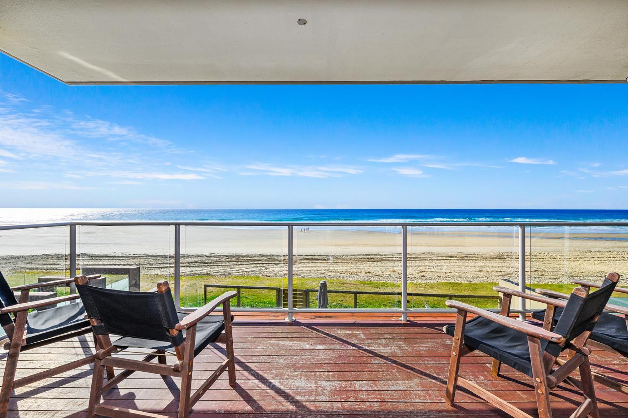 Holiday home Beachfront Beauty! Gold Coast