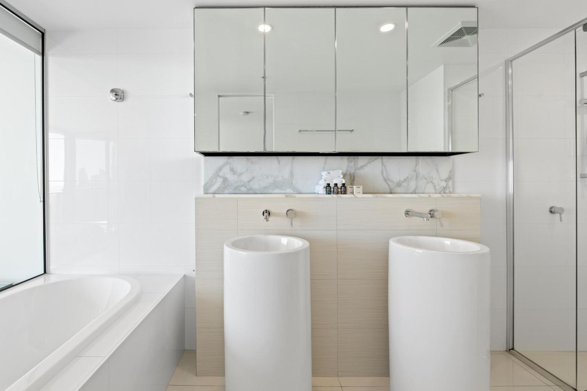 Oracle 2705 Apartment Gold Coast