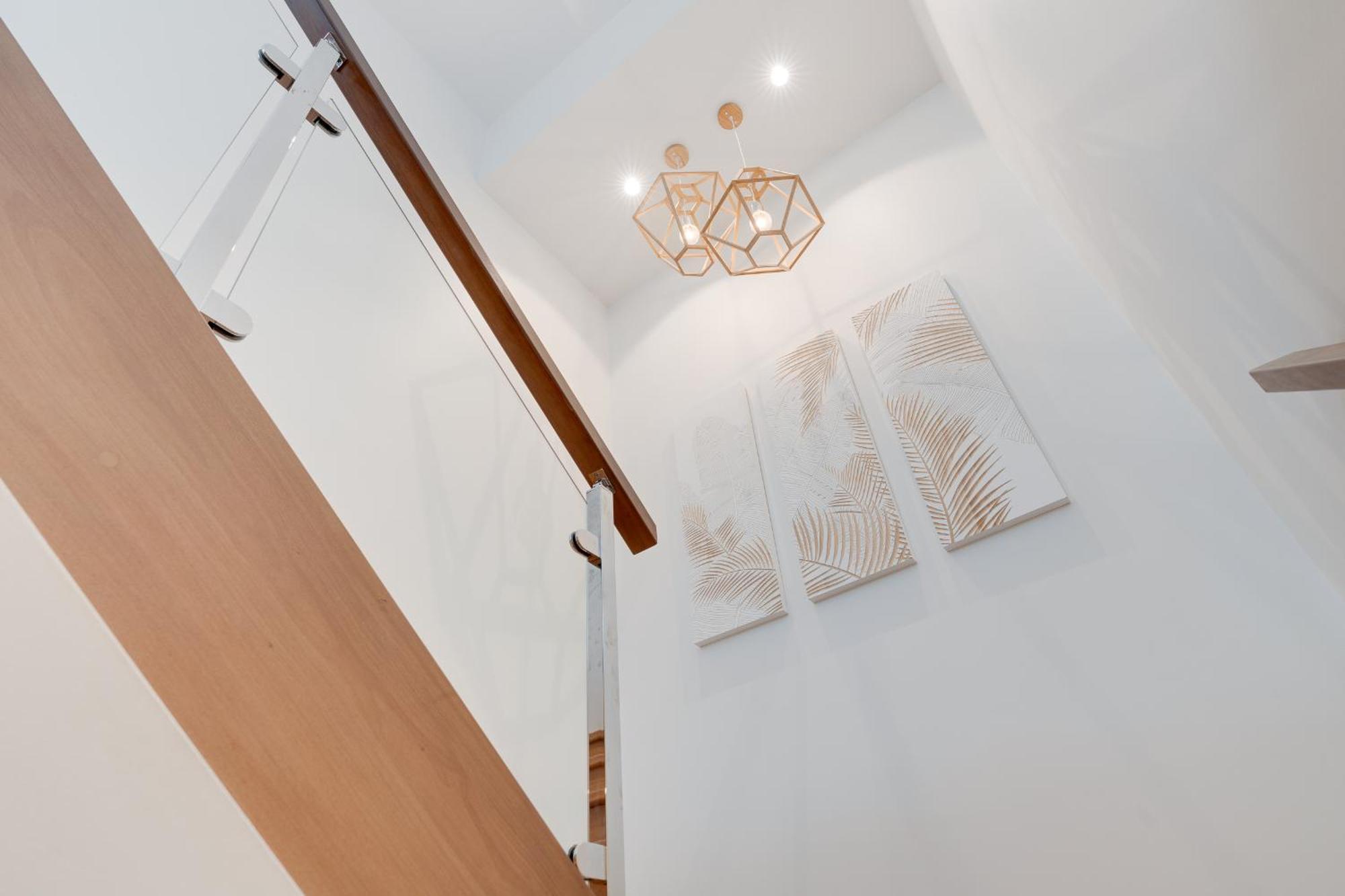 Apartment 2-storey 5br Penthouse Palm Luxury Gold Coast