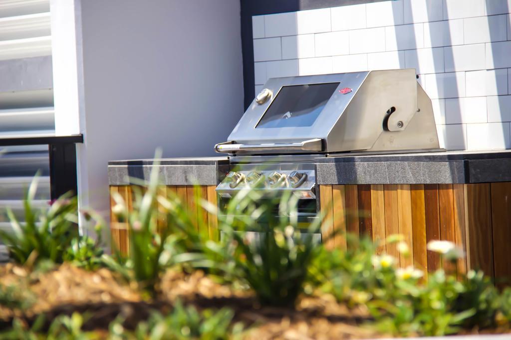 Synergy Broadbeach - Official