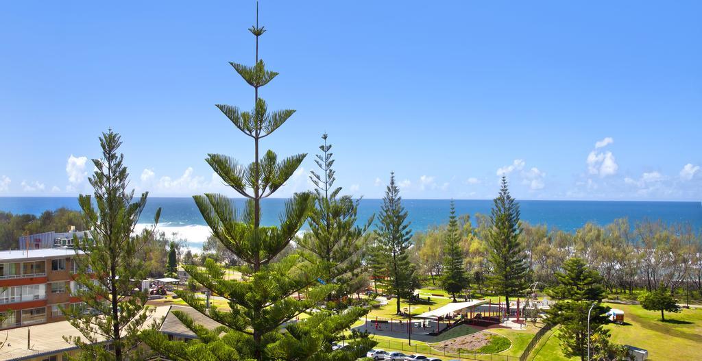 Aparthotel The Ritz Heated Pool Gold Coast