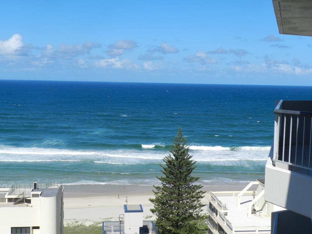 Surfers Beachside Aparthotel Gold Coast