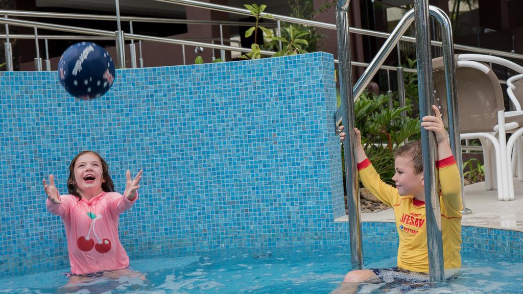 Norfolk Luxury Beachfront Aparthotel Gold Coast