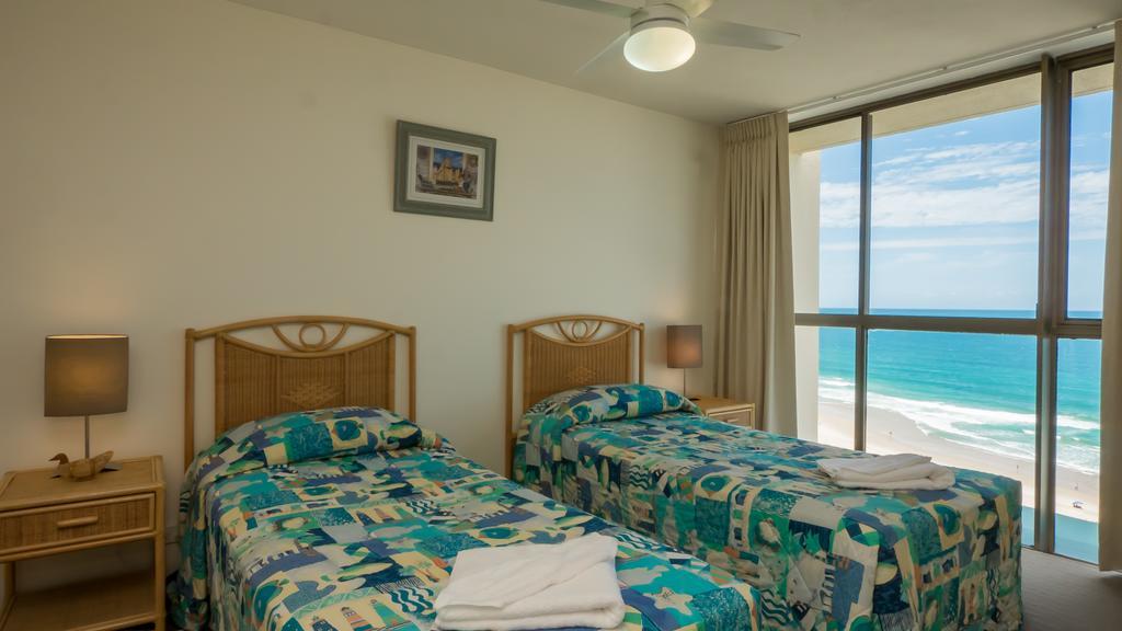 Aparthotel Norfolk Luxury Beachfront Gold Coast