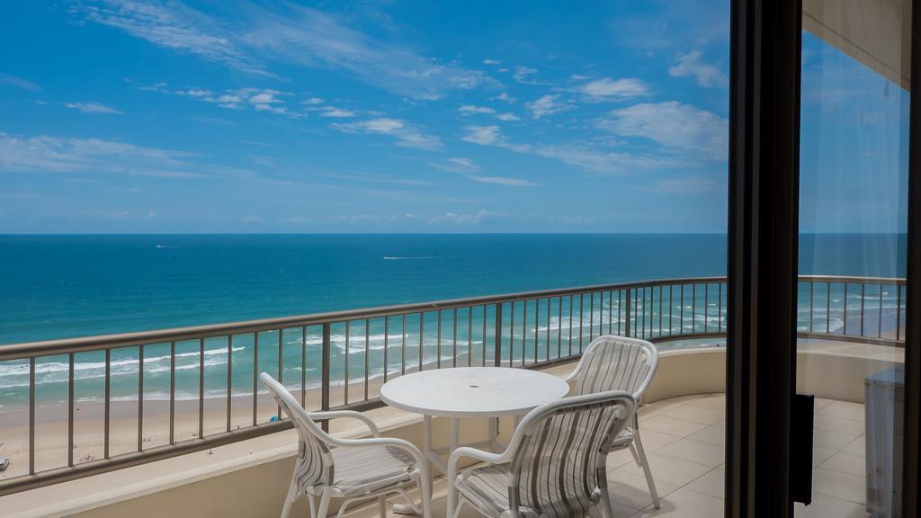 Norfolk Luxury Beachfront 4* Gold Coast
